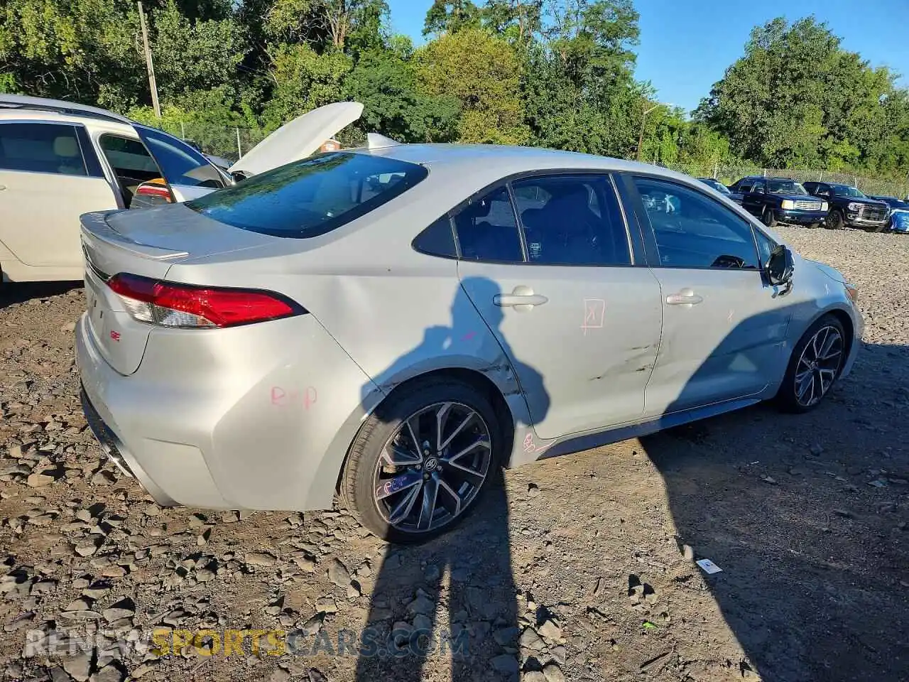 3 Photograph of a damaged car 5YFS4MCE1MP076513 TOYOTA COROLLA 2021