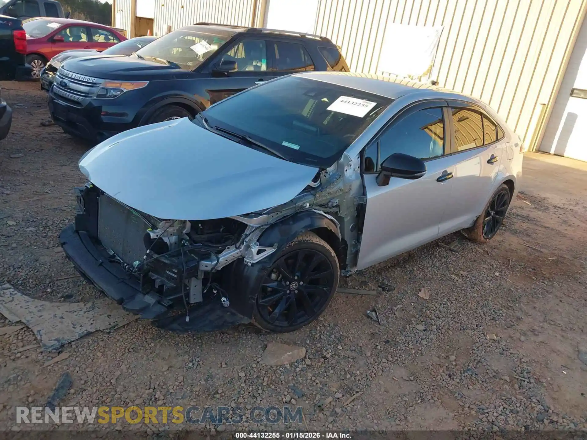 2 fotografías del automóvil dañado 5YFS4MCE1MP078696 TOYOTA COROLLA 2021