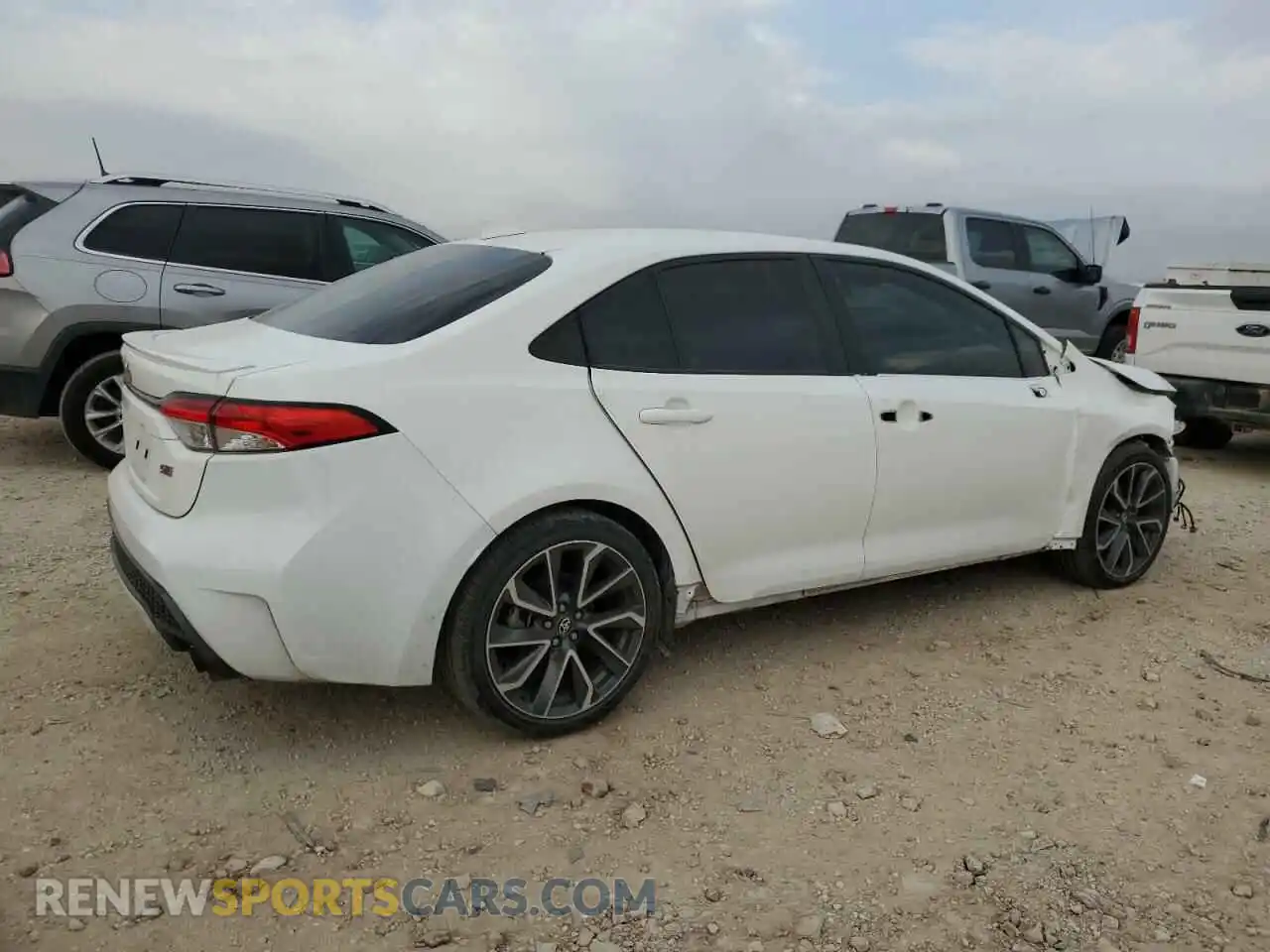3 Photograph of a damaged car 5YFS4MCE1MP084112 TOYOTA COROLLA 2021