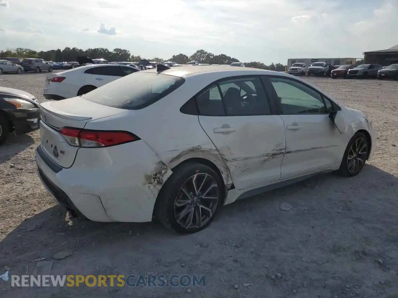 3 Photograph of a damaged car 5YFS4MCE1MP084336 TOYOTA COROLLA 2021