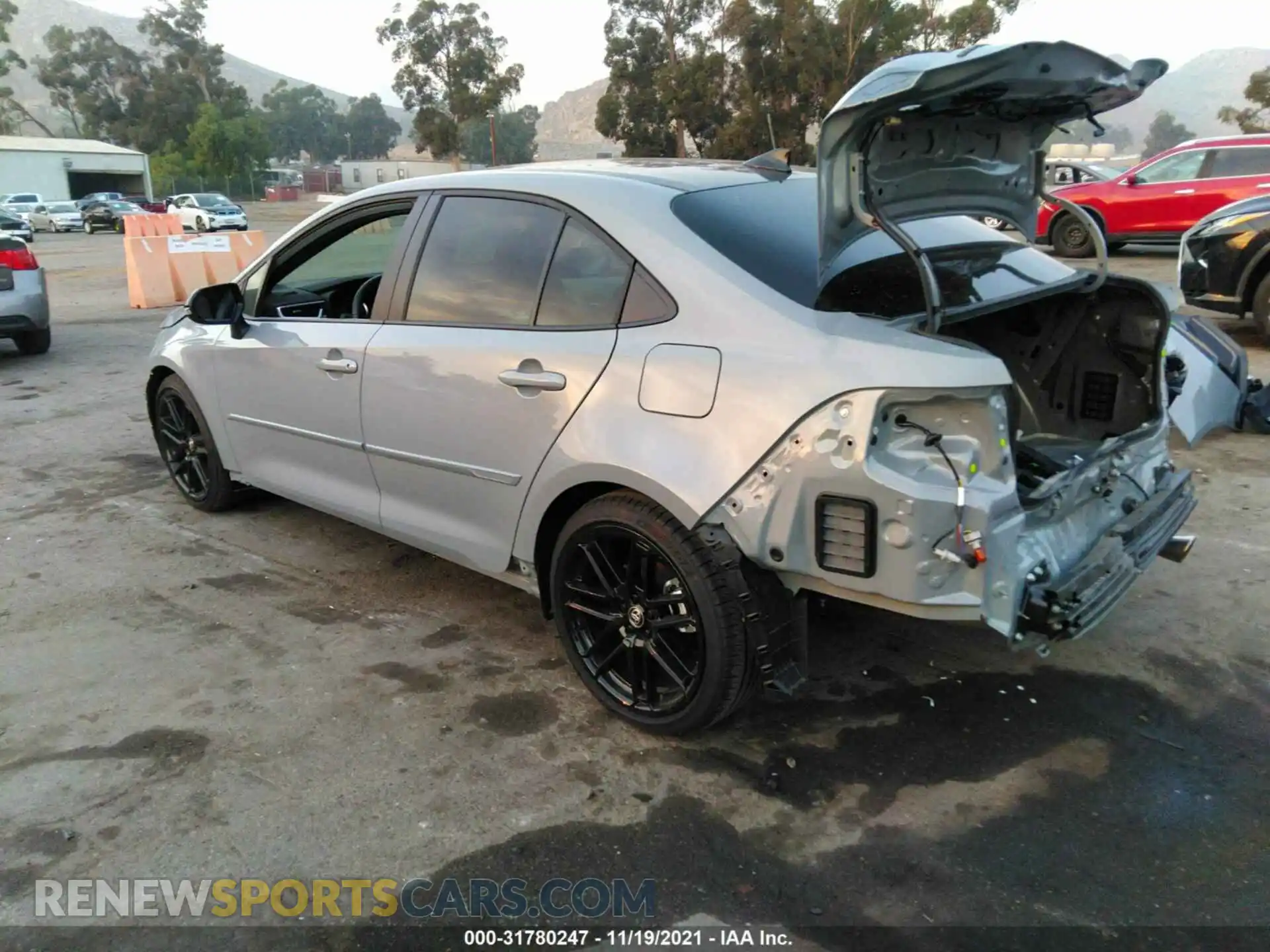 3 Photograph of a damaged car 5YFS4MCE1MP097247 TOYOTA COROLLA 2021
