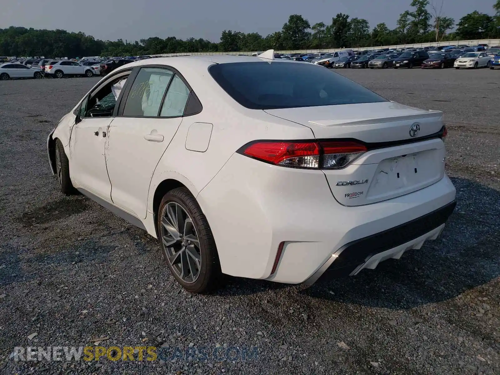 3 Photograph of a damaged car 5YFS4MCE2MP069554 TOYOTA COROLLA 2021