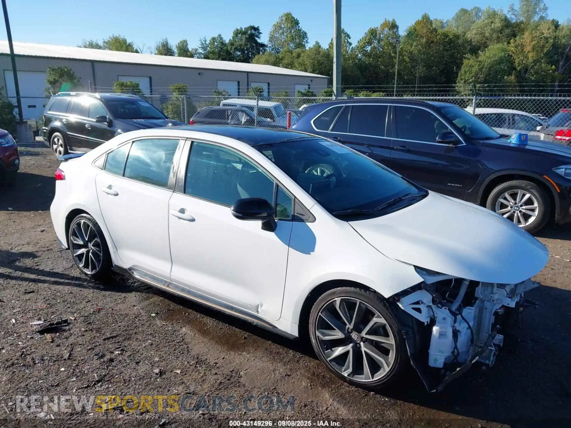 1 Photograph of a damaged car 5YFS4MCE2MP076858 TOYOTA COROLLA 2021