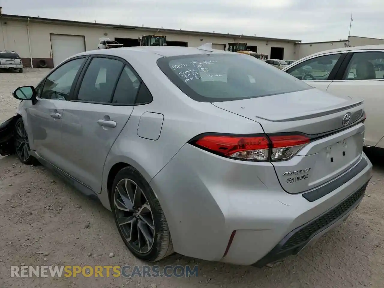 3 Photograph of a damaged car 5YFS4MCE3MP061950 TOYOTA COROLLA 2021