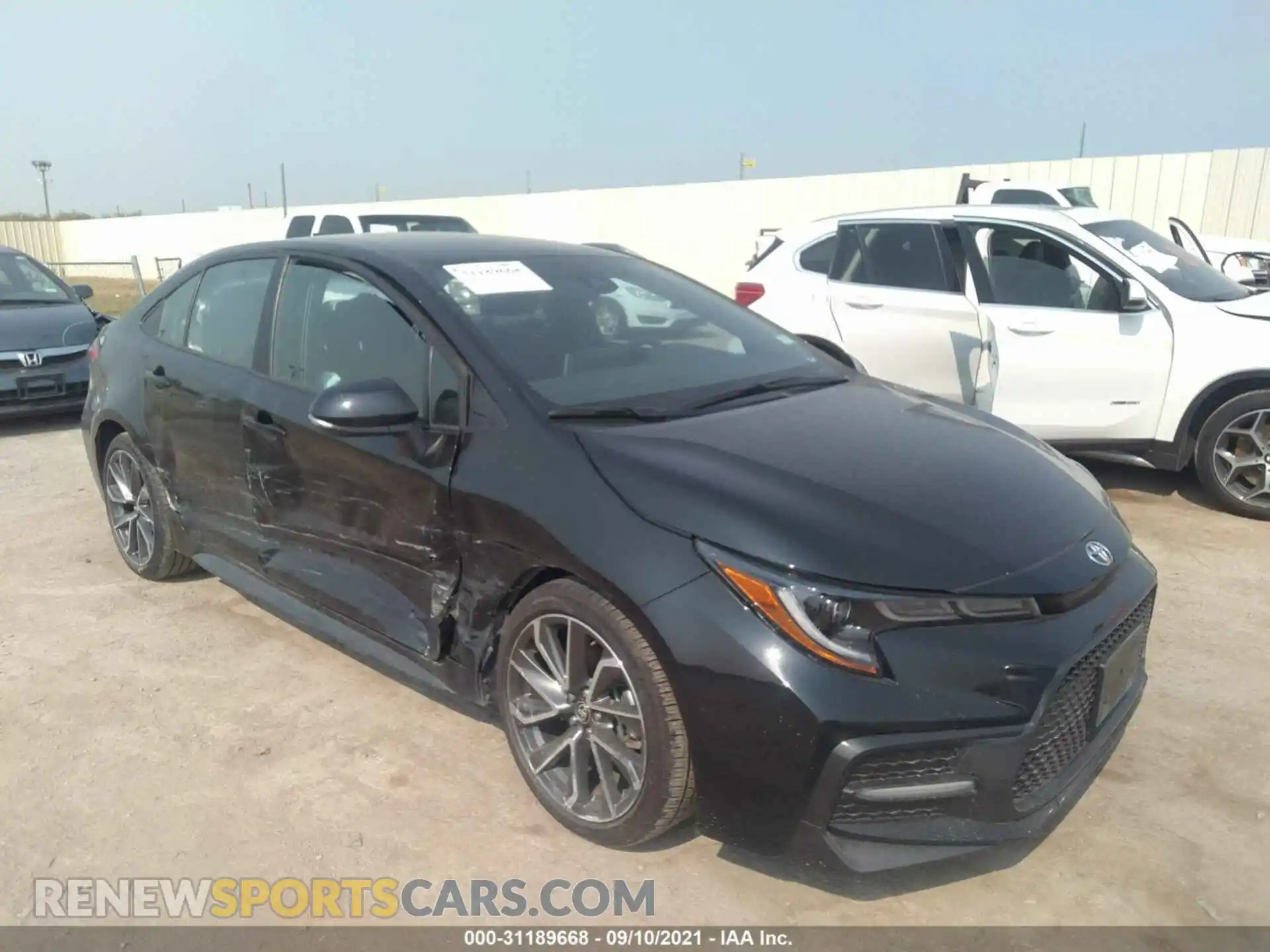 1 Photograph of a damaged car 5YFS4MCE3MP064668 TOYOTA COROLLA 2021