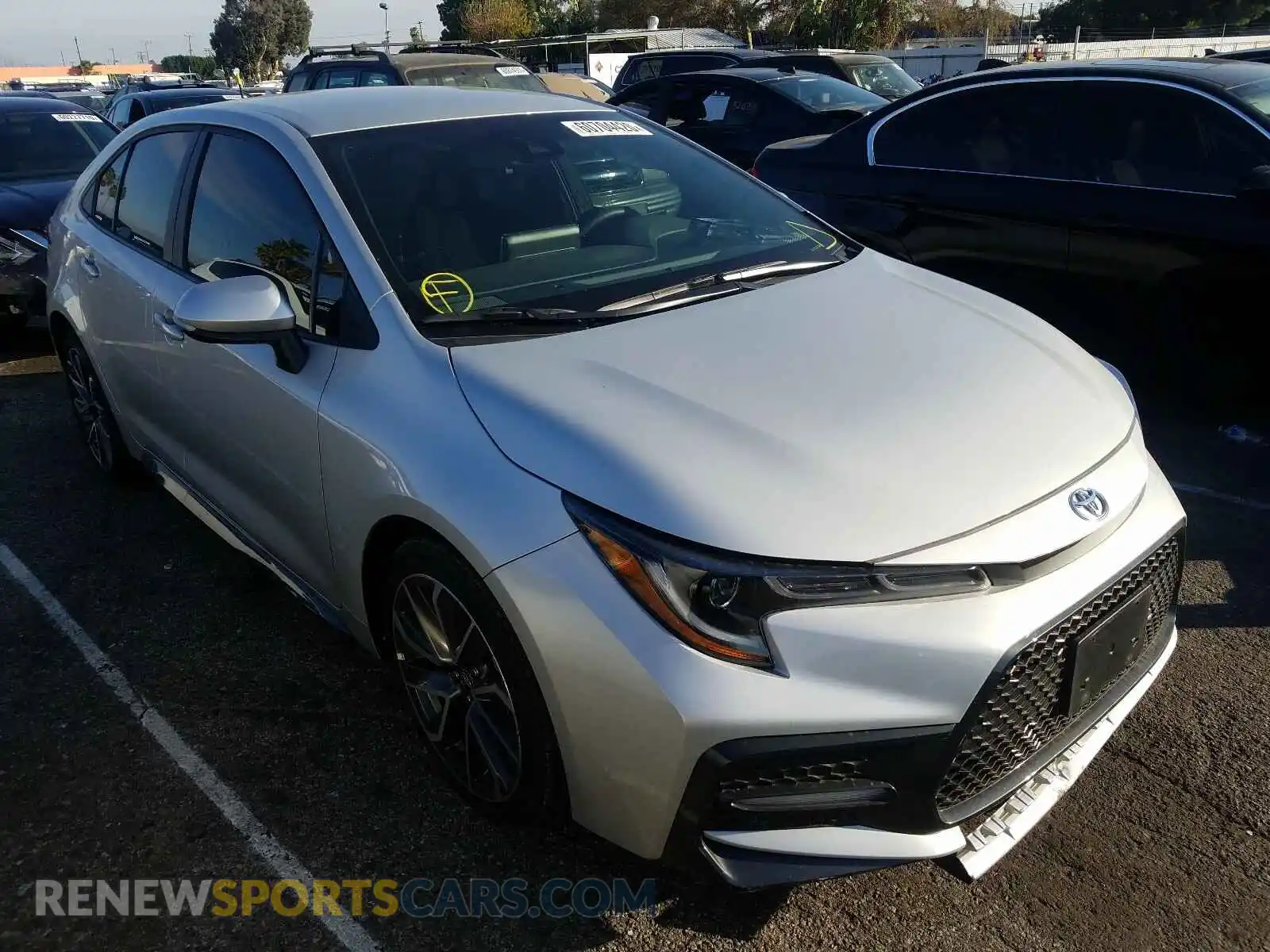 1 Photograph of a damaged car 5YFS4MCE3MP064721 TOYOTA COROLLA 2021