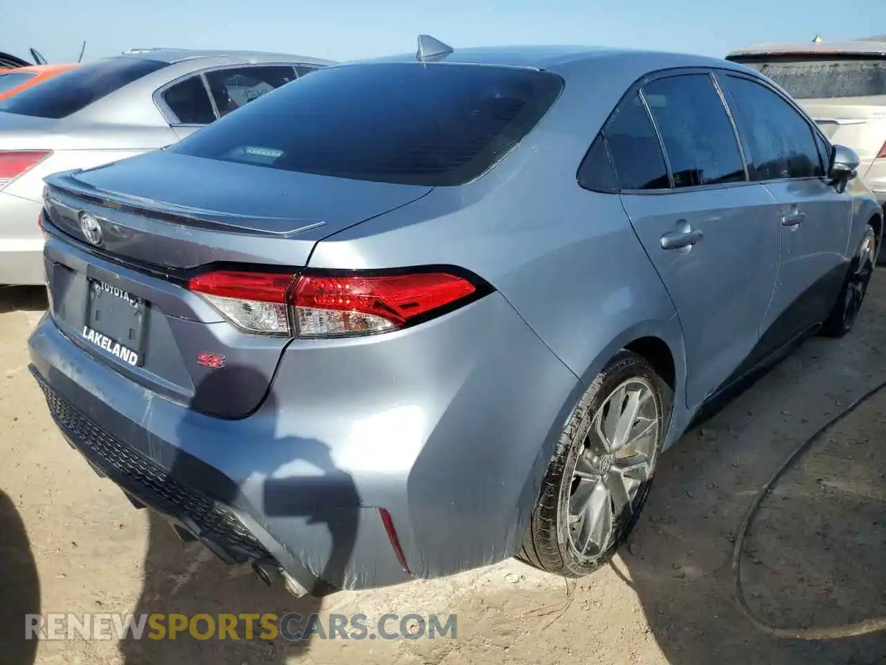 3 Photograph of a damaged car 5YFS4MCE3MP082457 TOYOTA COROLLA 2021