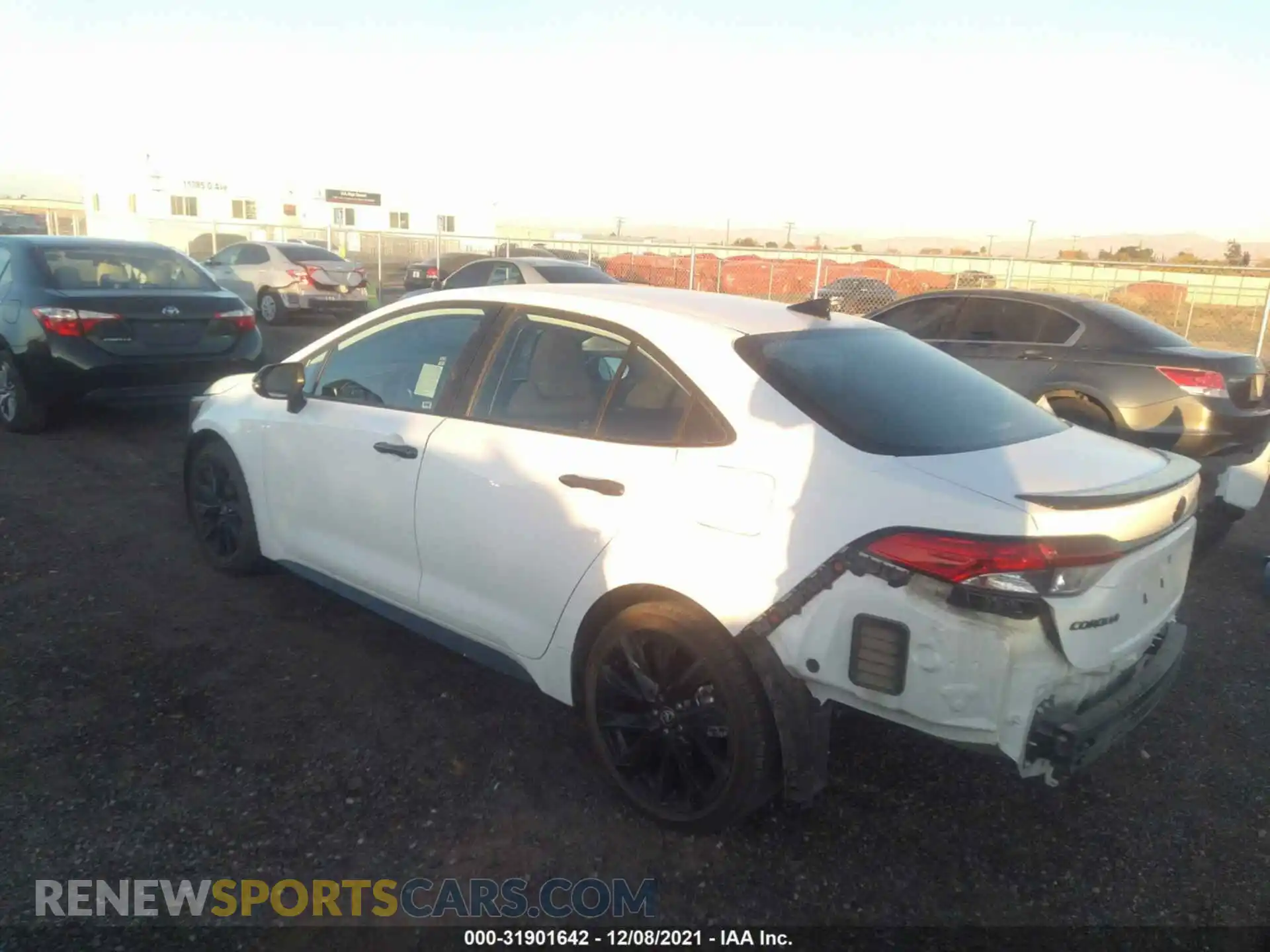 3 Photograph of a damaged car 5YFS4MCE3MP087545 TOYOTA COROLLA 2021