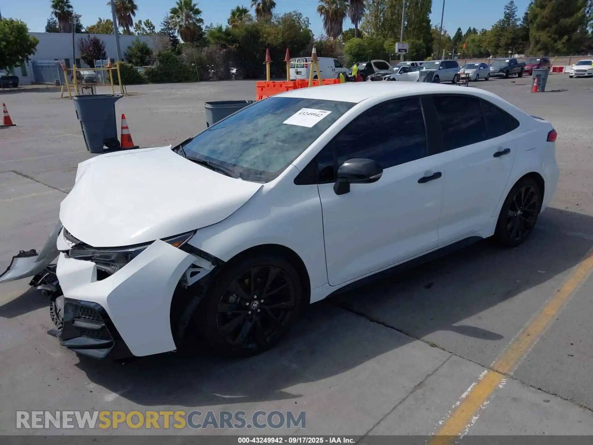 2 Photograph of a damaged car 5YFS4MCE4MP071841 TOYOTA COROLLA 2021