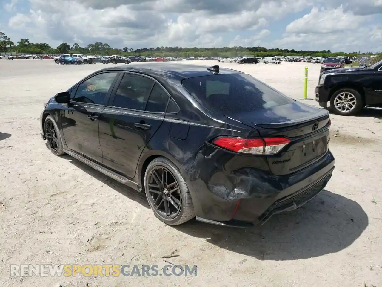 3 Photograph of a damaged car 5YFS4MCE4MP083939 TOYOTA COROLLA 2021