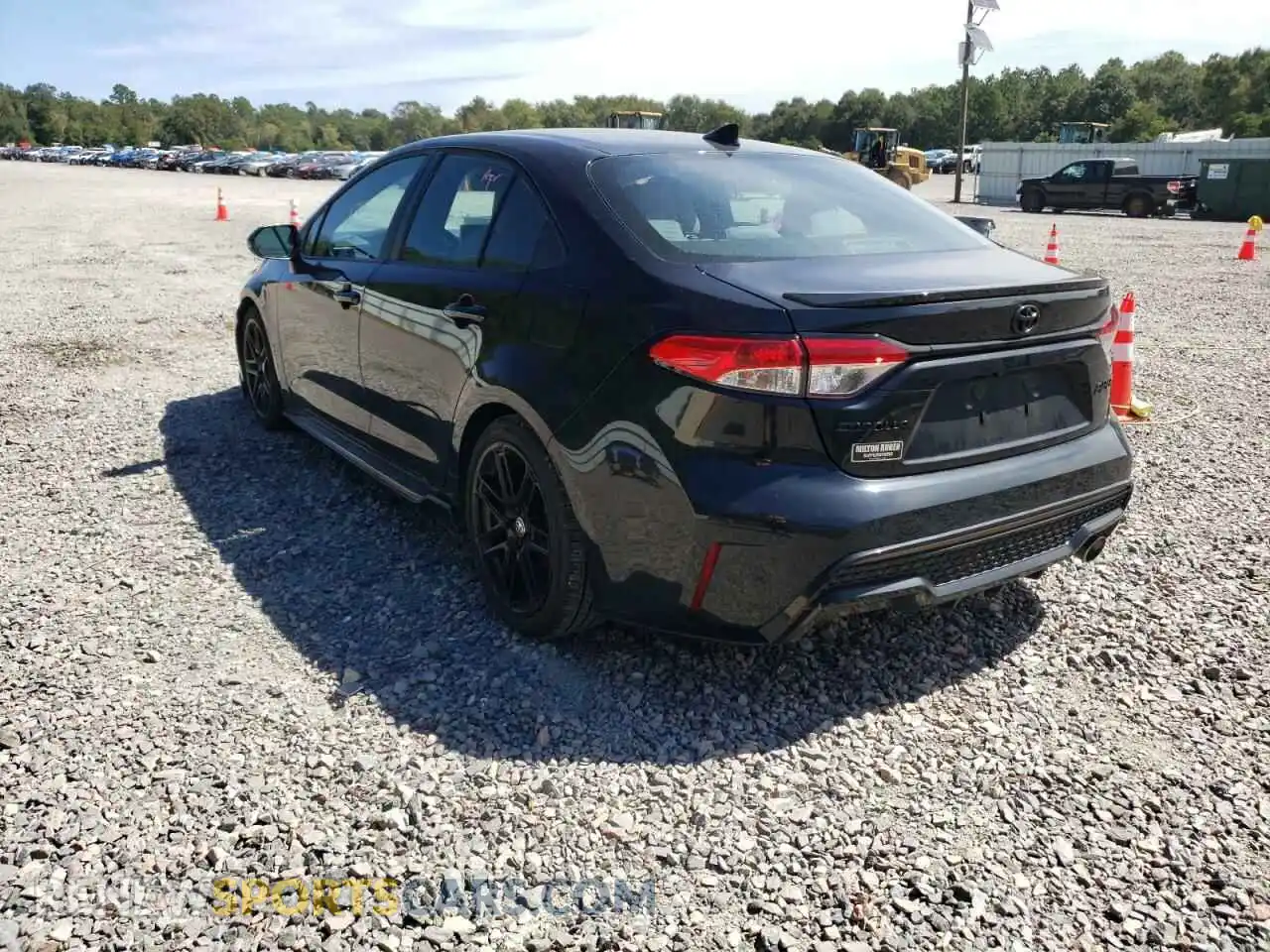 3 Photograph of a damaged car 5YFS4MCE4MP088610 TOYOTA COROLLA 2021