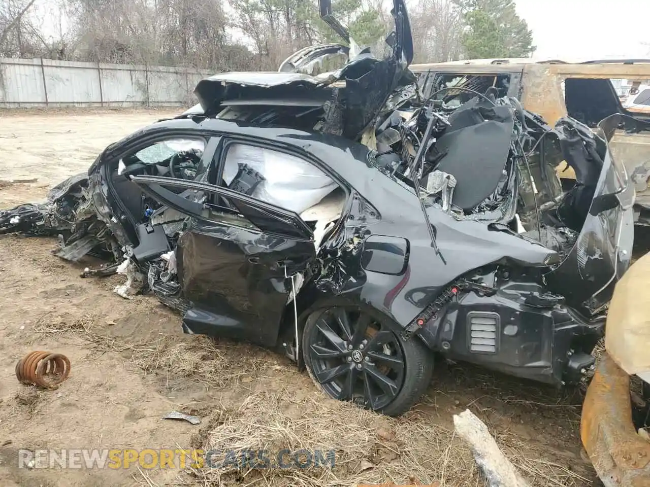 2 Photograph of a damaged car 5YFS4MCE4MP092026 TOYOTA COROLLA 2021