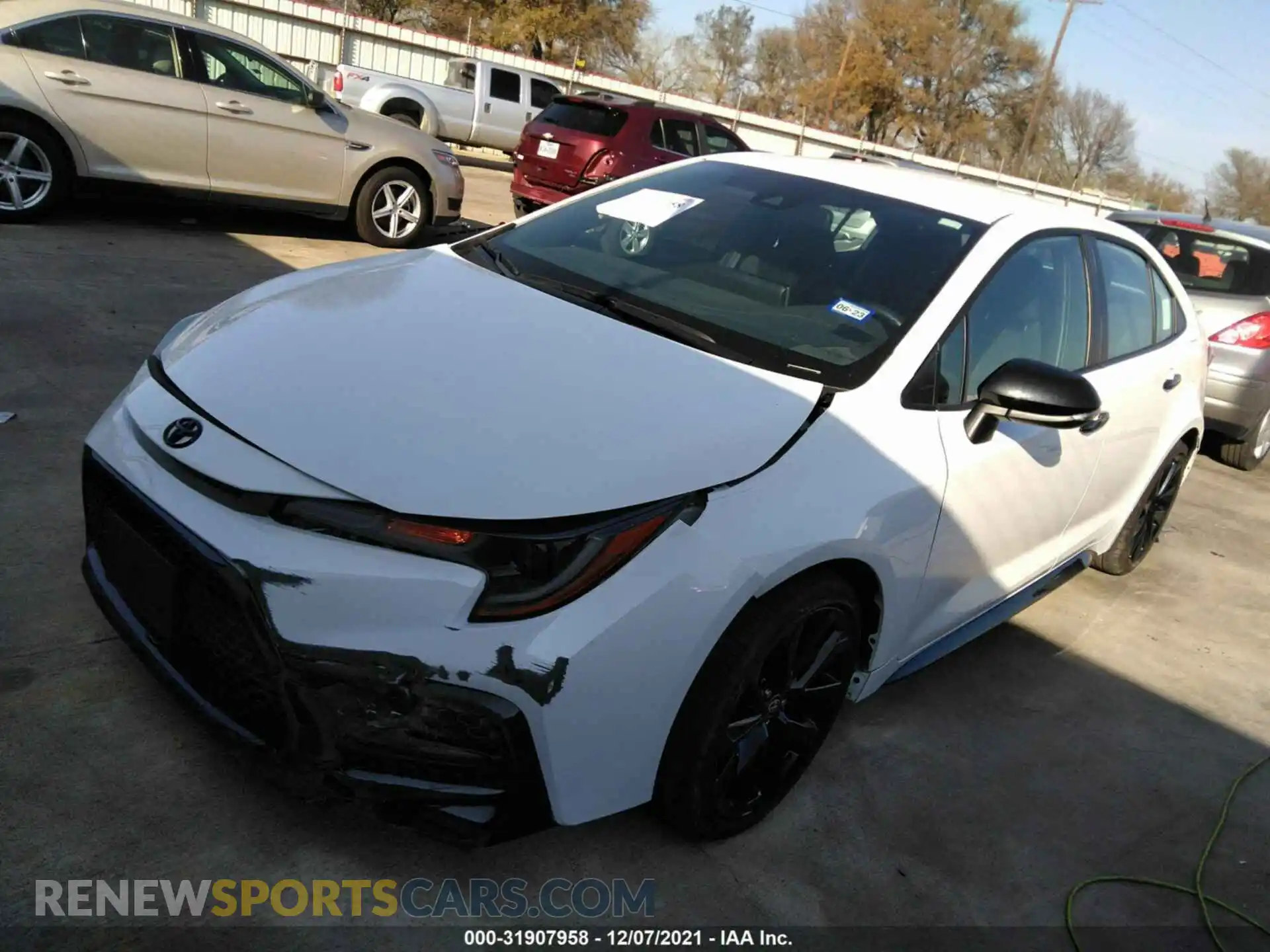 2 Photograph of a damaged car 5YFS4MCE4MP095704 TOYOTA COROLLA 2021