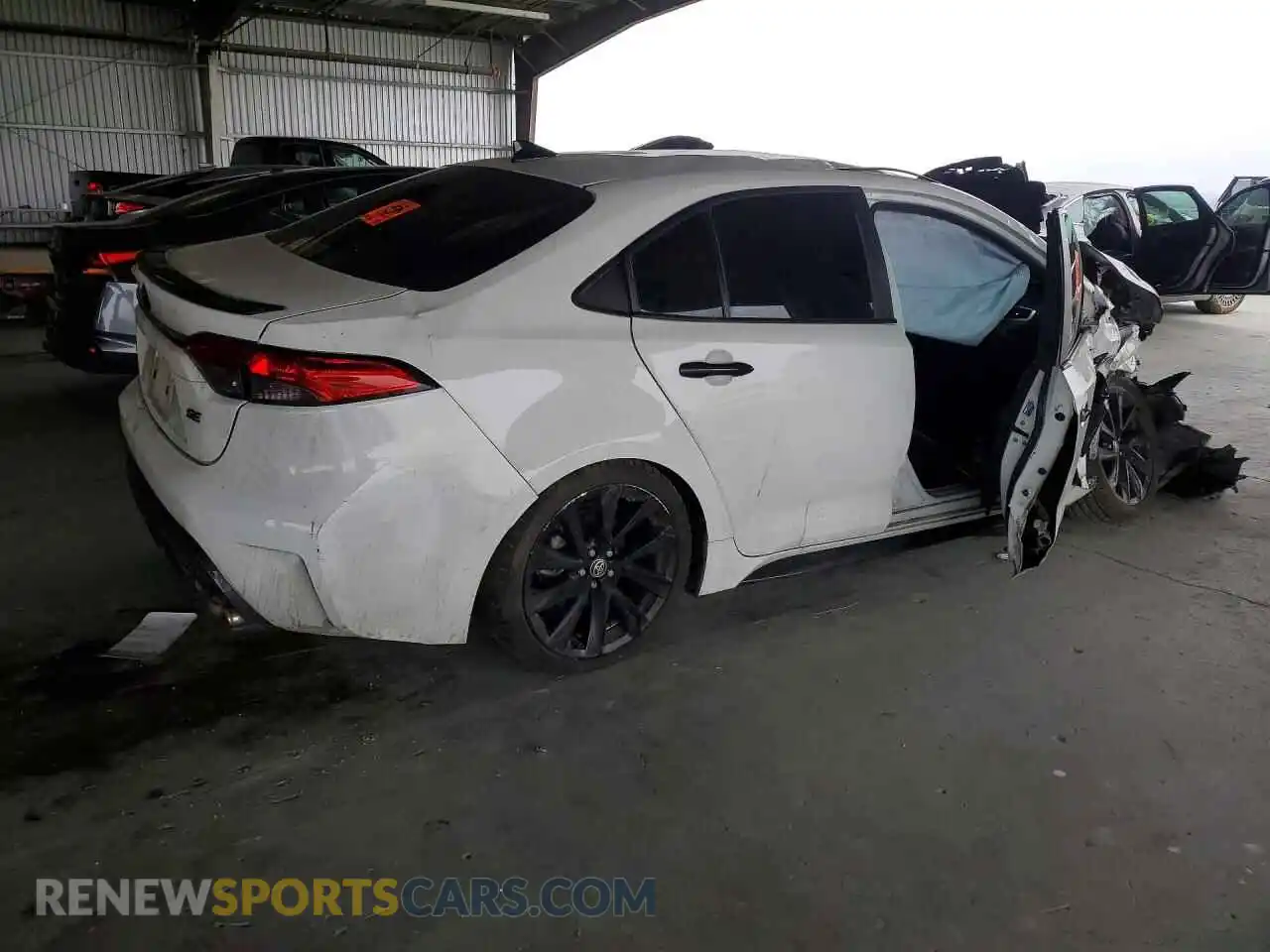 3 Photograph of a damaged car 5YFS4MCE4MP096447 TOYOTA COROLLA 2021