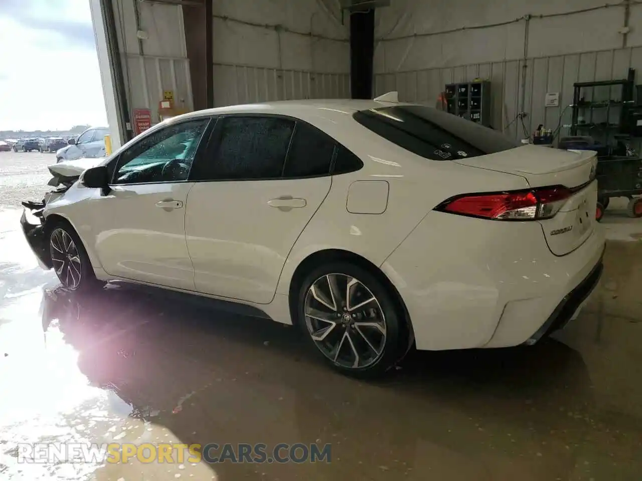 2 Photograph of a damaged car 5YFS4MCE5MP062999 TOYOTA COROLLA 2021