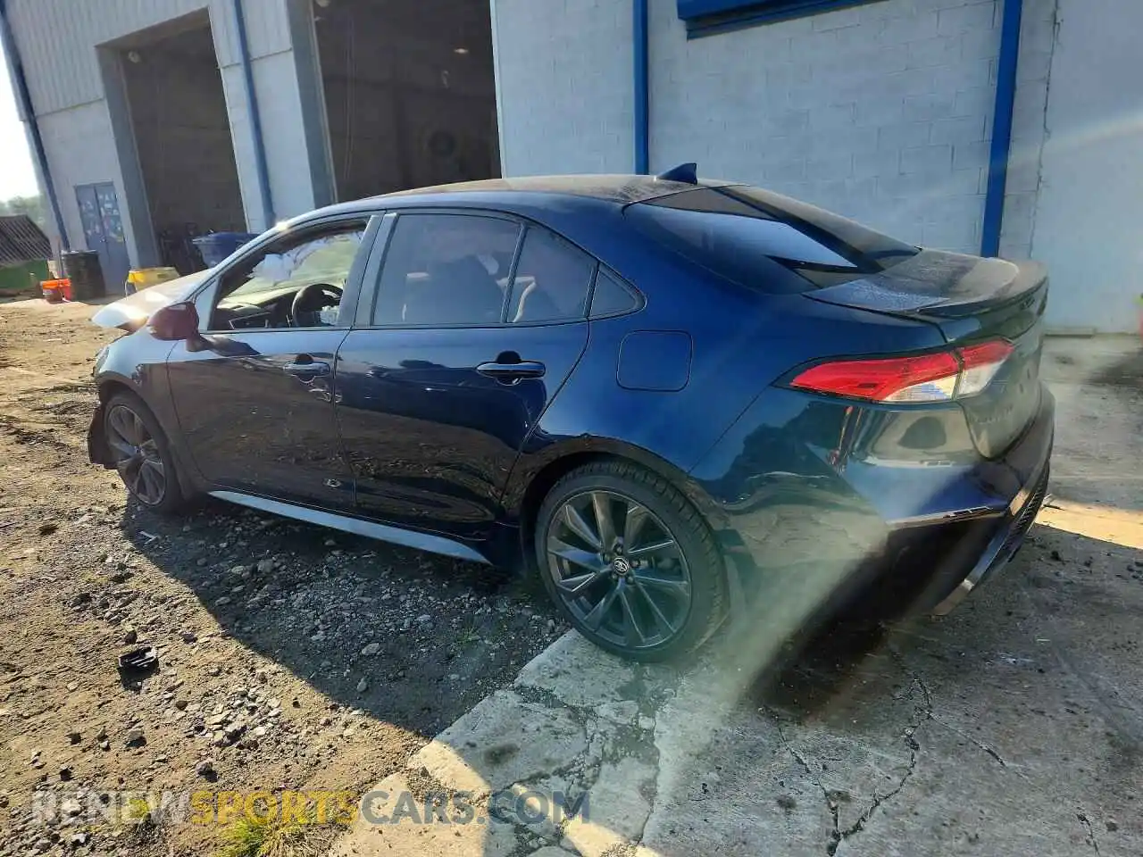 2 Photograph of a damaged car 5YFS4MCE5MP085263 TOYOTA COROLLA 2021