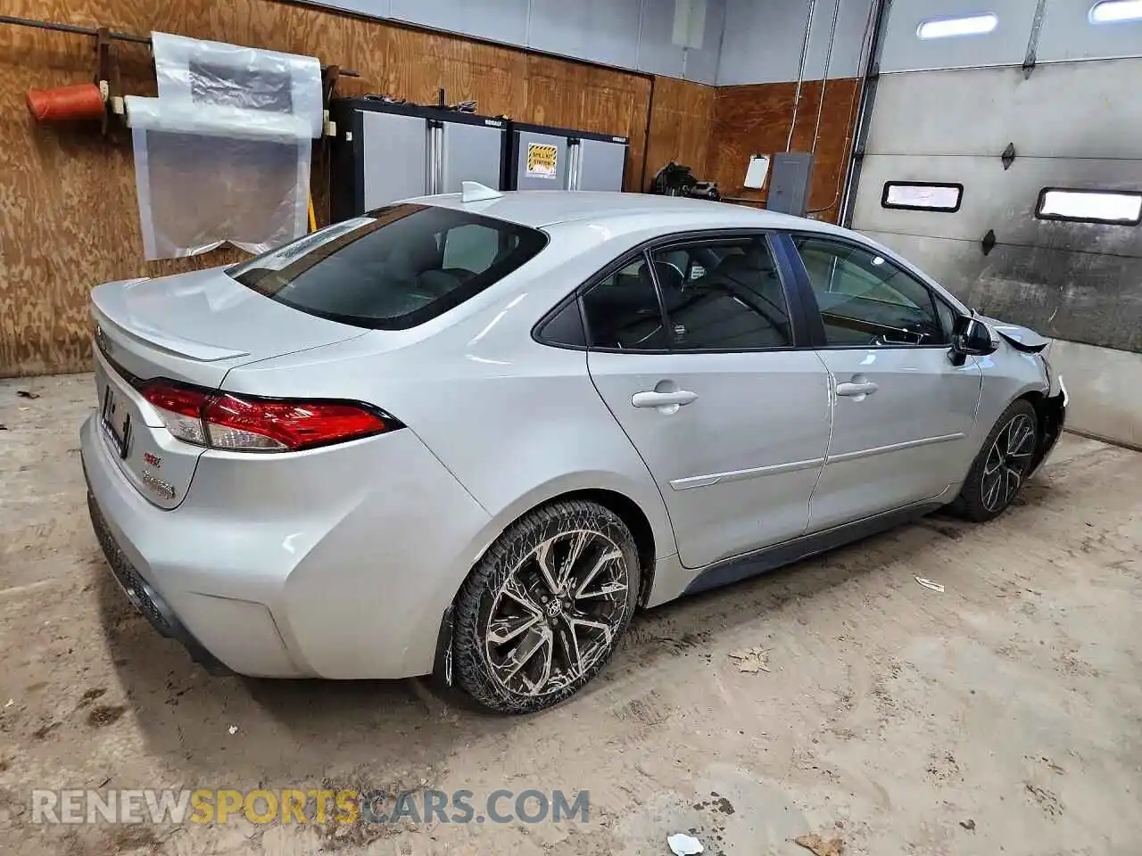 3 fotografías del automóvil dañado 5YFS4MCE5MP087045 TOYOTA COROLLA 2021