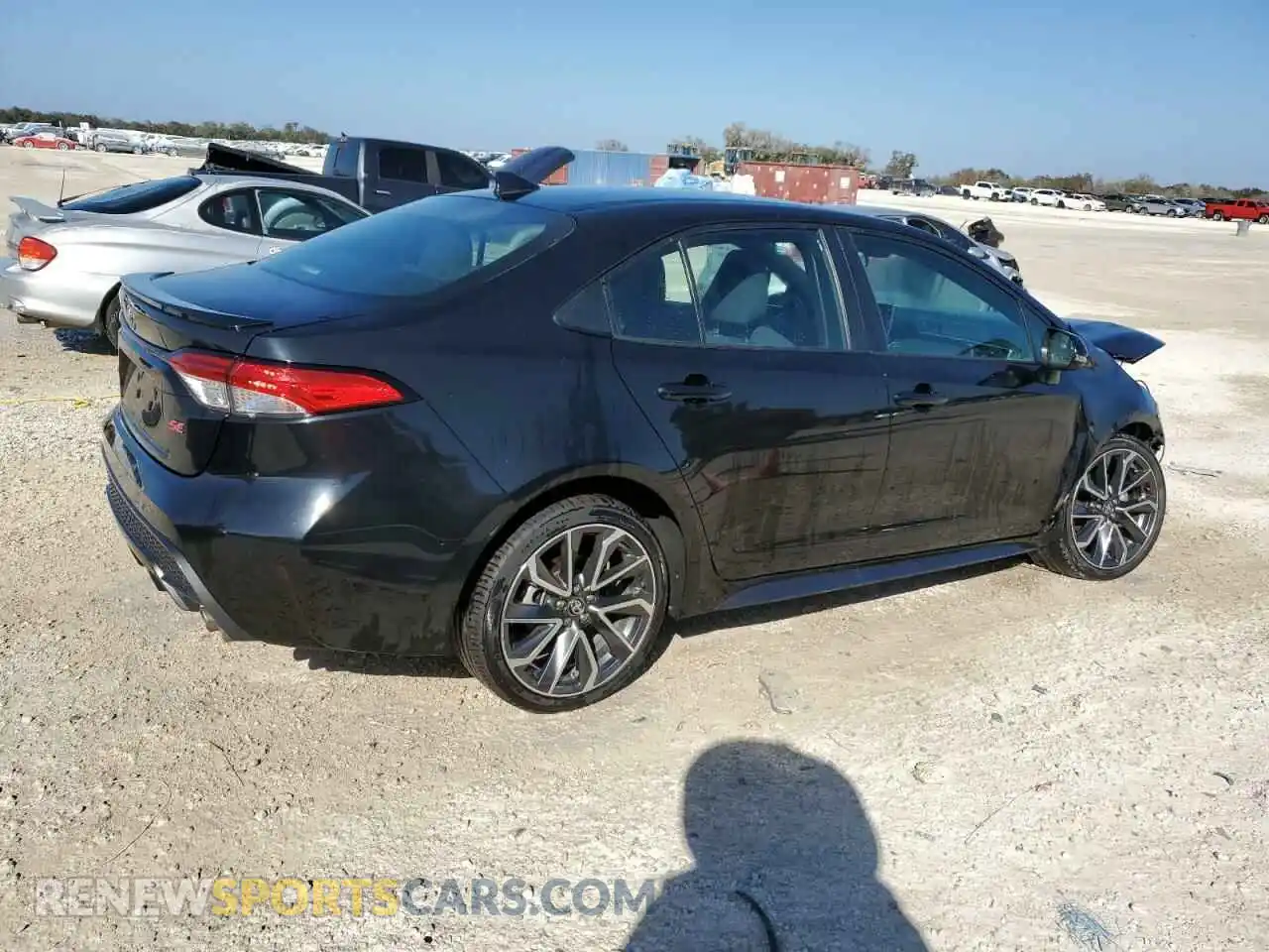 3 Photograph of a damaged car 5YFS4MCE5MP090706 TOYOTA COROLLA 2021