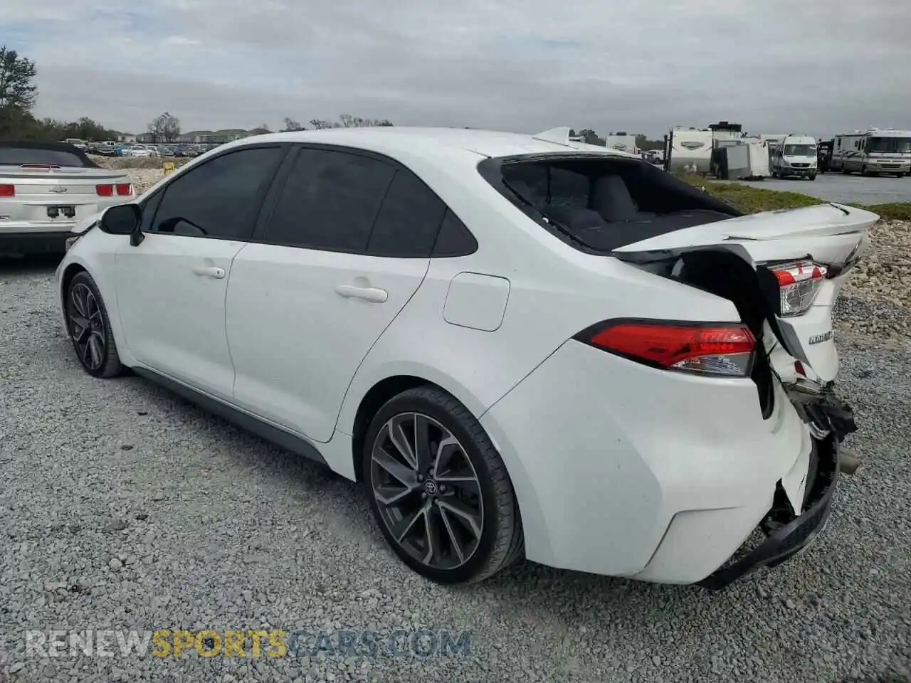 2 Photograph of a damaged car 5YFS4MCE6MP066771 TOYOTA COROLLA 2021
