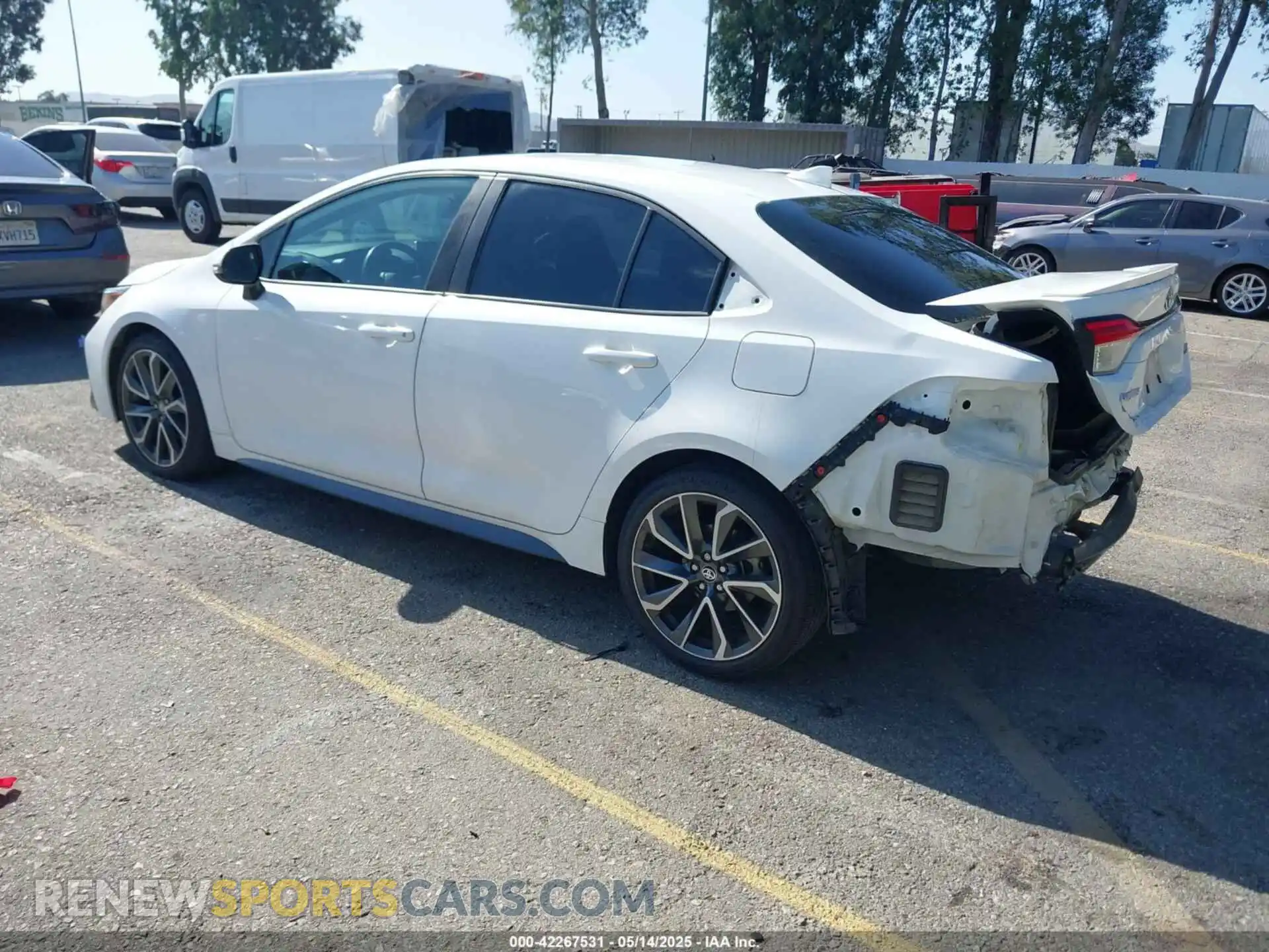 3 Photograph of a damaged car 5YFS4MCE6MP068777 TOYOTA COROLLA 2021
