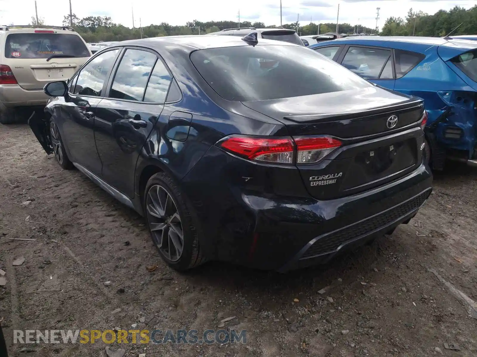 3 Photograph of a damaged car 5YFS4MCE6MP081092 TOYOTA COROLLA 2021
