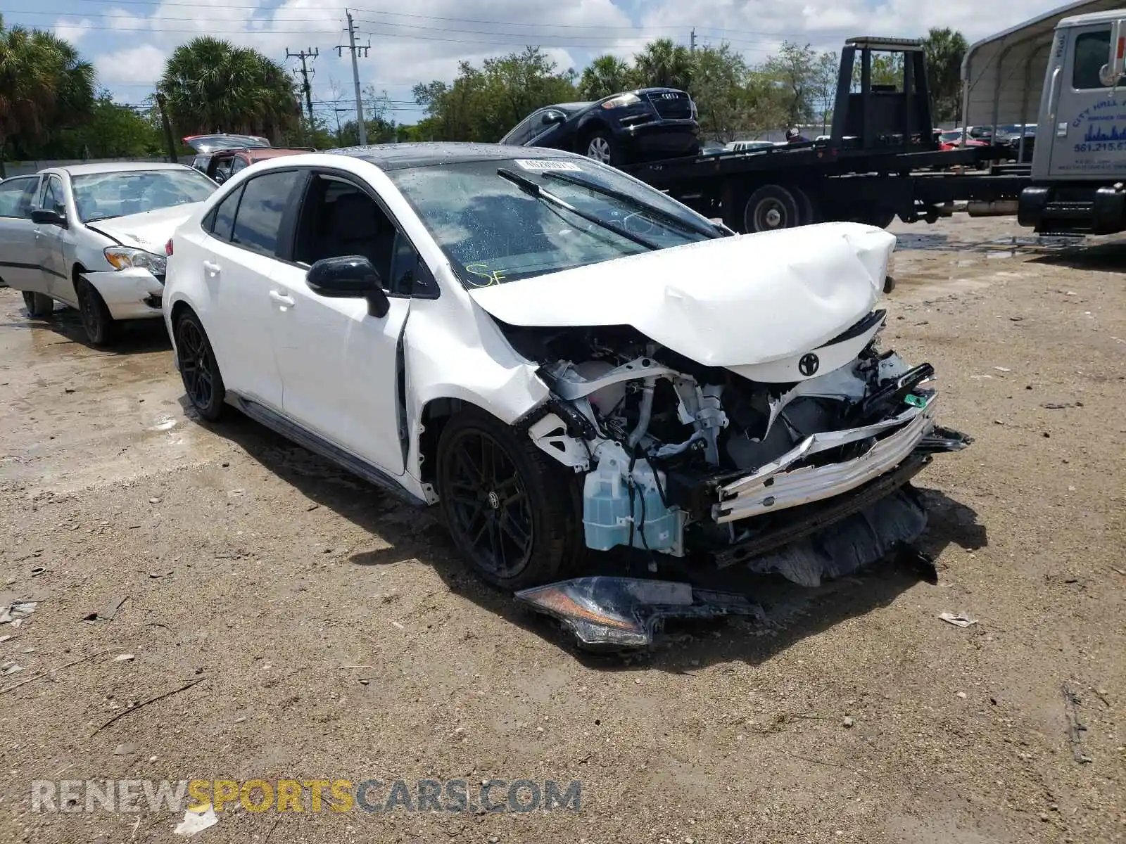 1 Photograph of a damaged car 5YFS4MCE6MP082095 TOYOTA COROLLA 2021