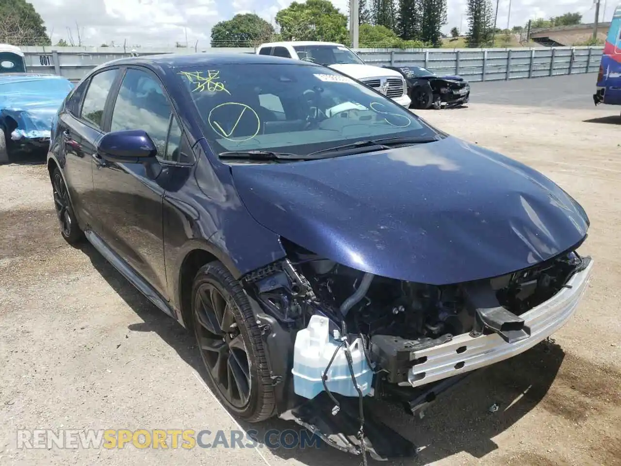 1 Photograph of a damaged car 5YFS4MCE6MP087720 TOYOTA COROLLA 2021