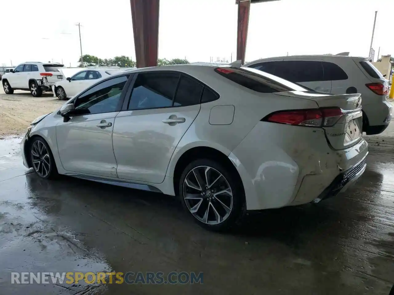 2 Photograph of a damaged car 5YFS4MCE7MP063846 TOYOTA COROLLA 2021