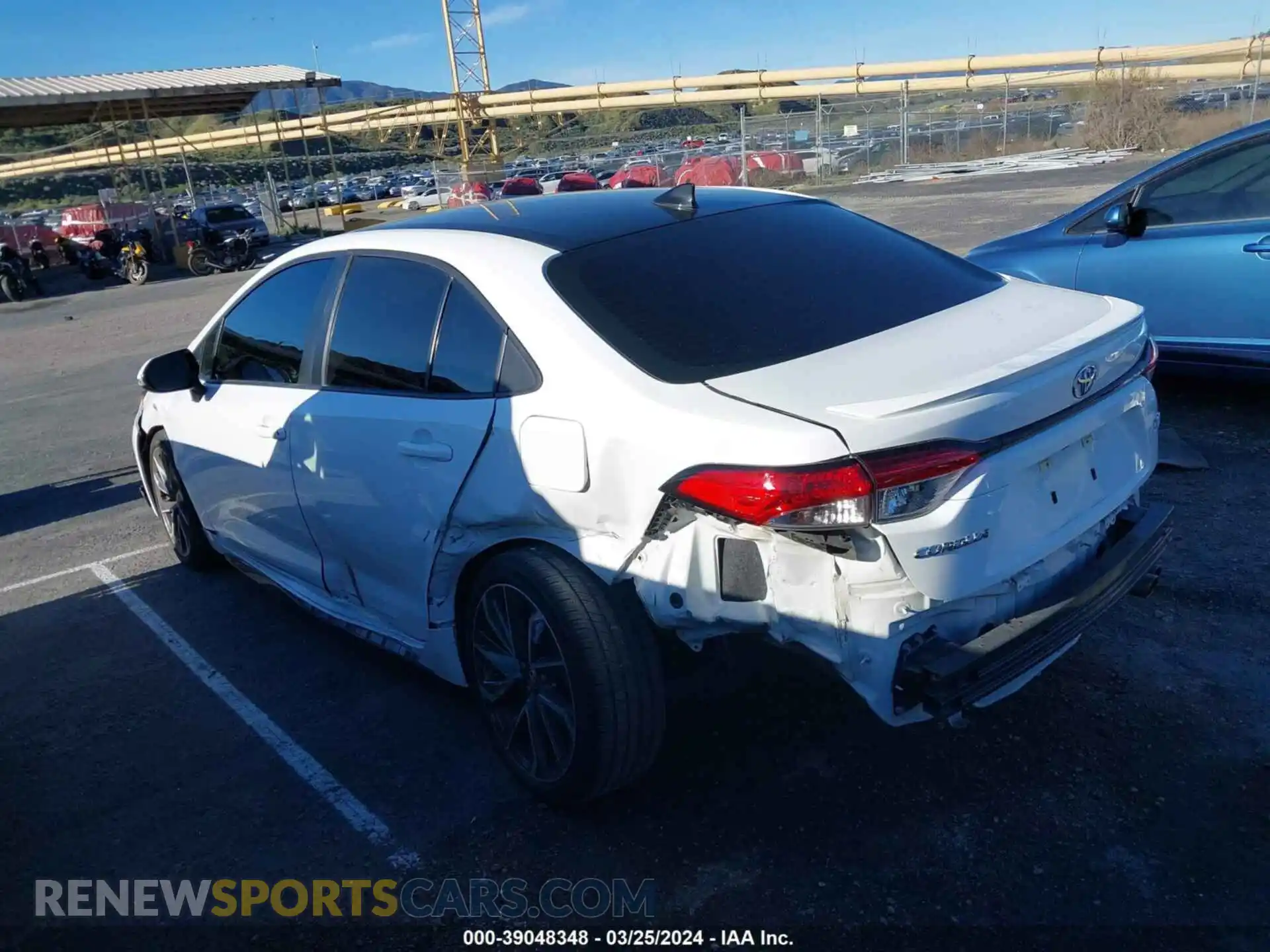 3 Photograph of a damaged car 5YFS4MCE7MP070215 TOYOTA COROLLA 2021