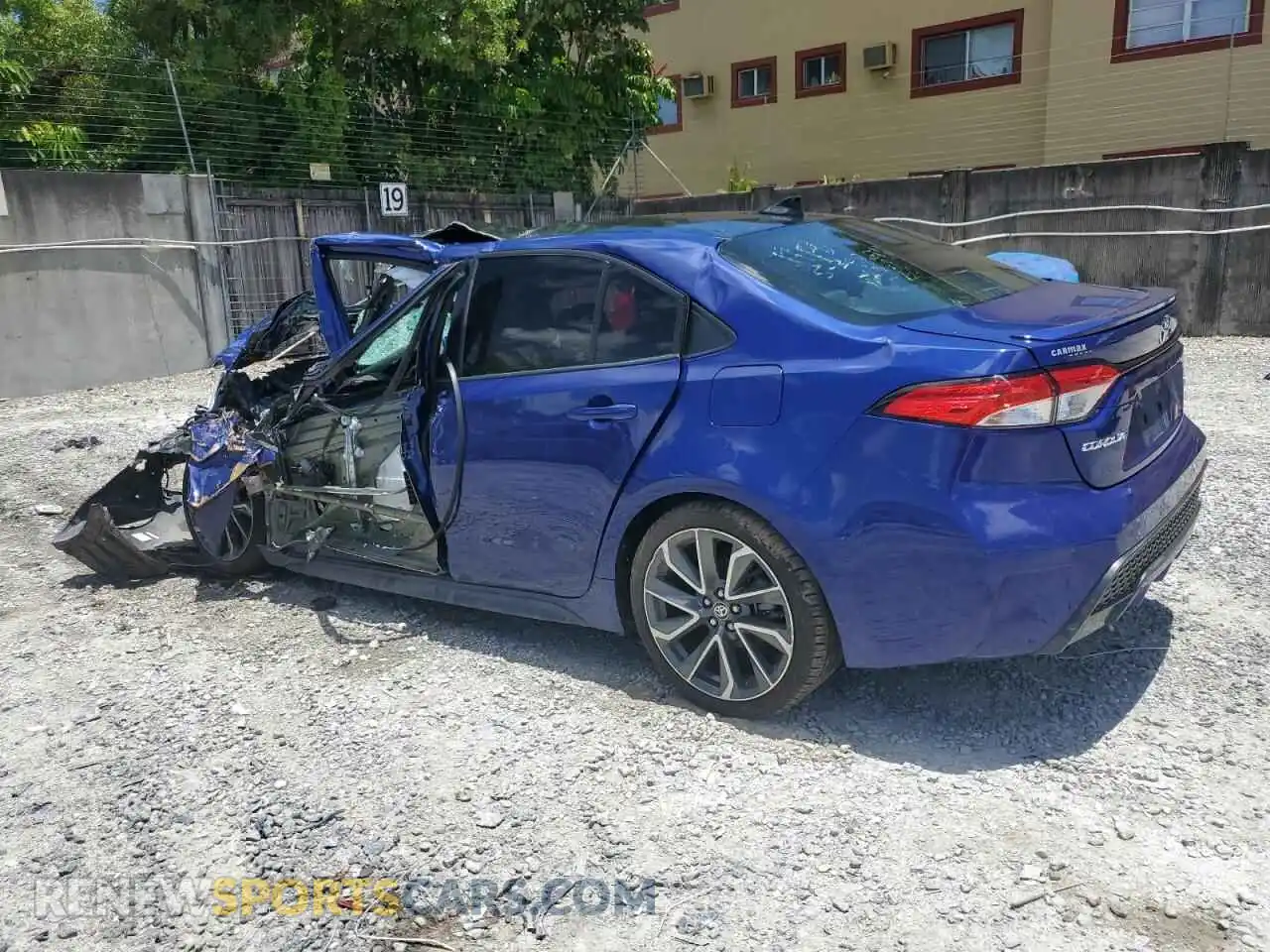 2 Photograph of a damaged car 5YFS4MCE7MP071140 TOYOTA COROLLA 2021