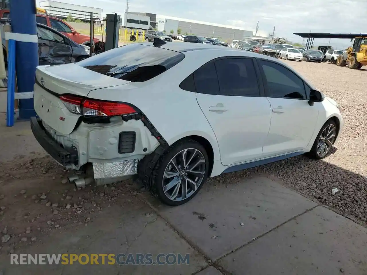 3 Photograph of a damaged car 5YFS4MCE7MP094398 TOYOTA COROLLA 2021