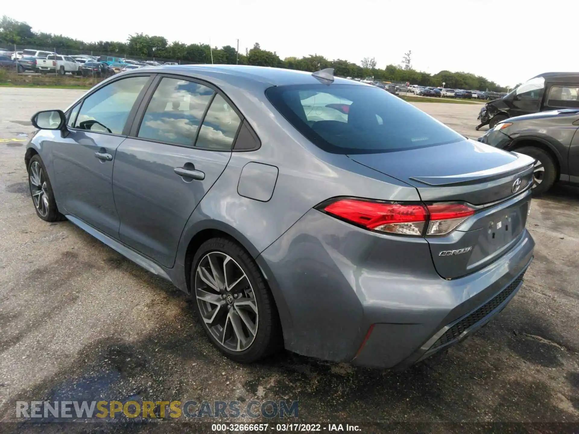 3 Photograph of a damaged car 5YFS4MCE7MP094921 TOYOTA COROLLA 2021