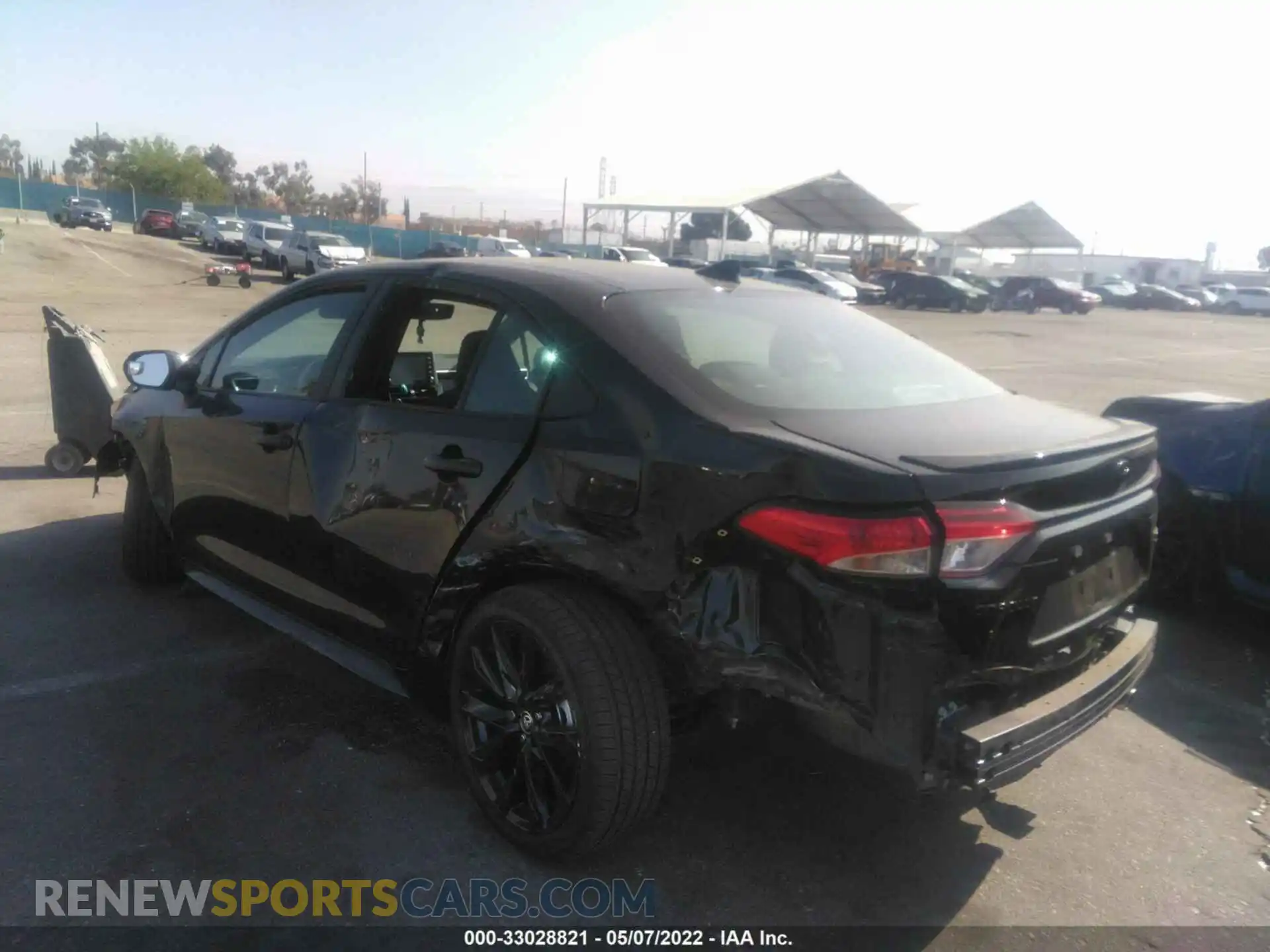 3 Photograph of a damaged car 5YFS4MCE7MP094966 TOYOTA COROLLA 2021