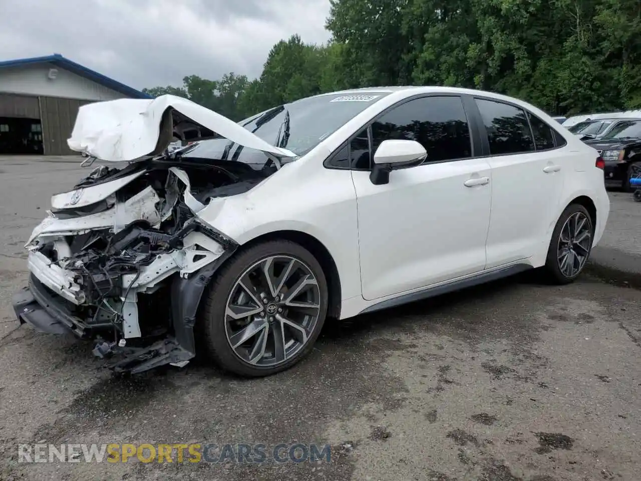 1 Photograph of a damaged car 5YFS4MCE8MP064391 TOYOTA COROLLA 2021
