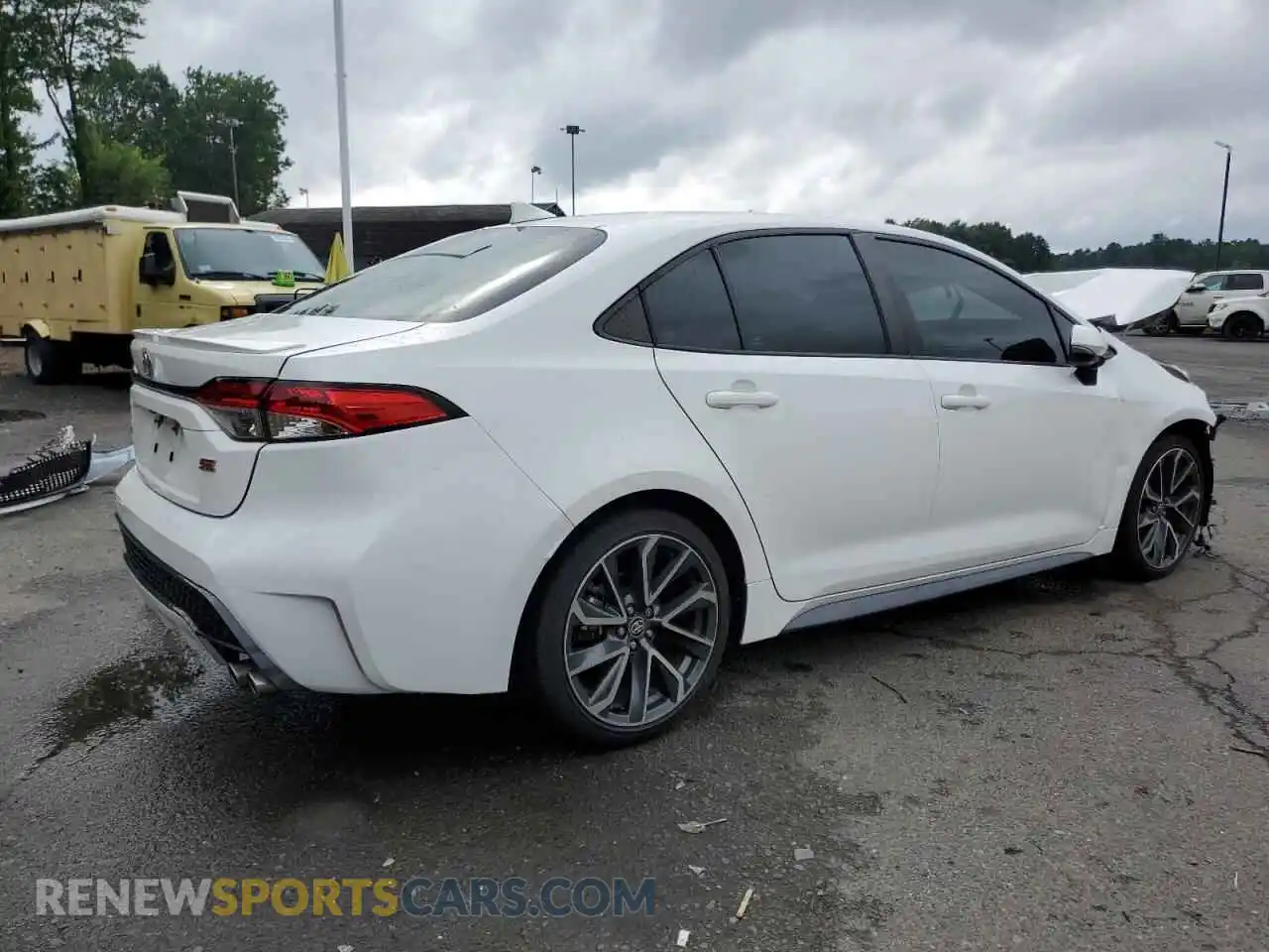 3 Photograph of a damaged car 5YFS4MCE8MP064391 TOYOTA COROLLA 2021