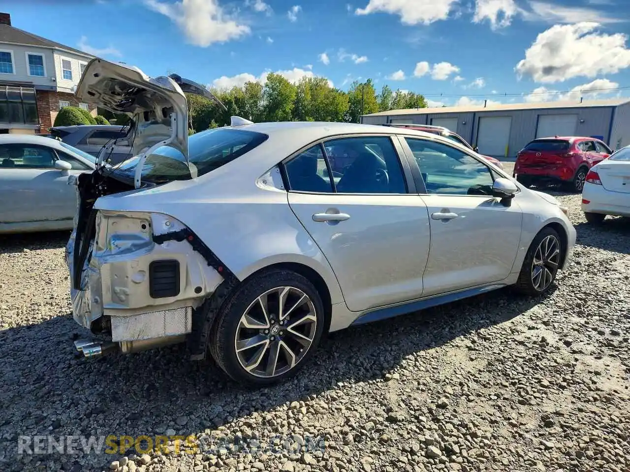 3 fotografías del automóvil dañado 5YFS4MCE8MP064455 TOYOTA COROLLA 2021