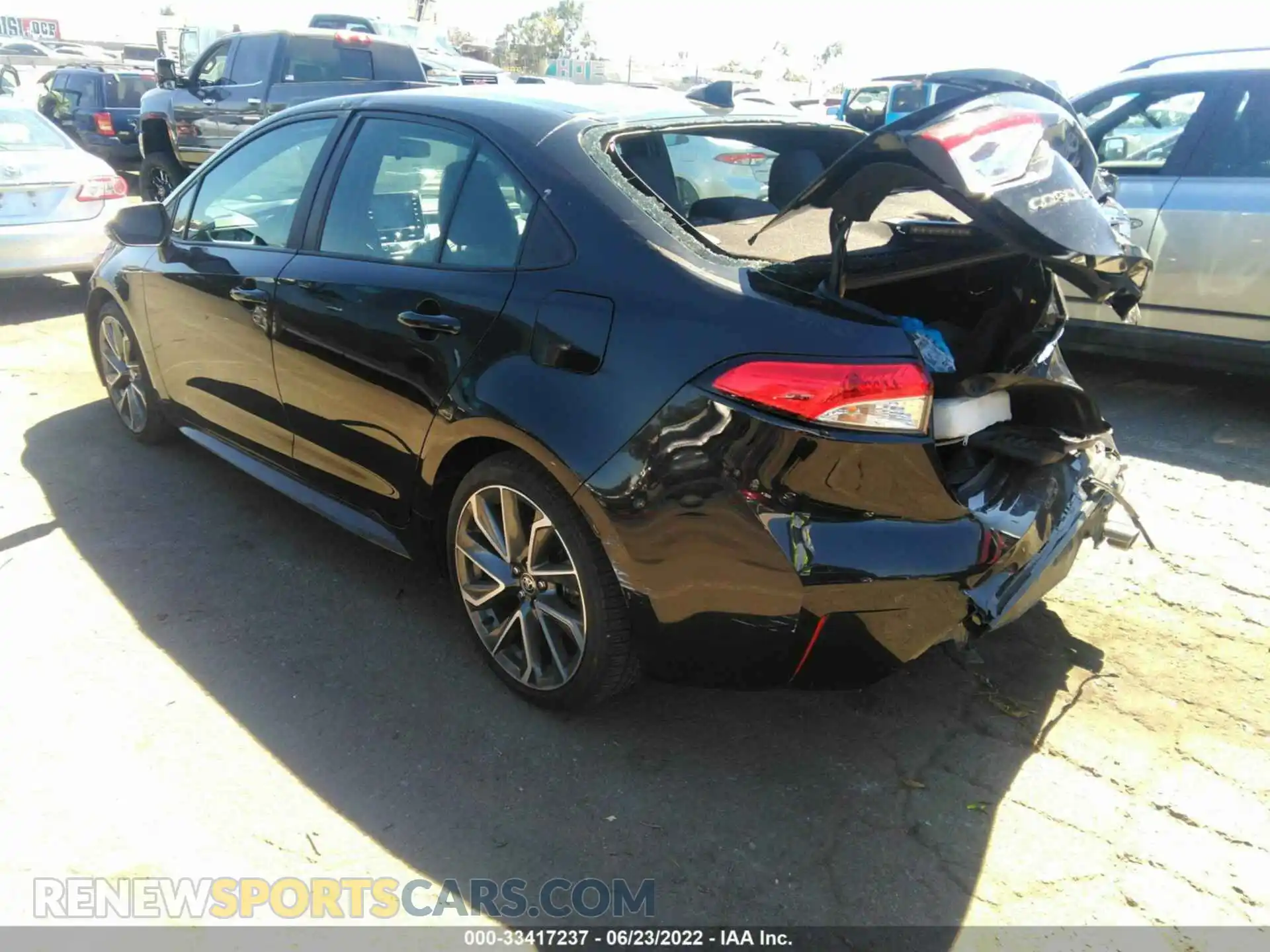 3 Photograph of a damaged car 5YFS4MCE8MP064813 TOYOTA COROLLA 2021