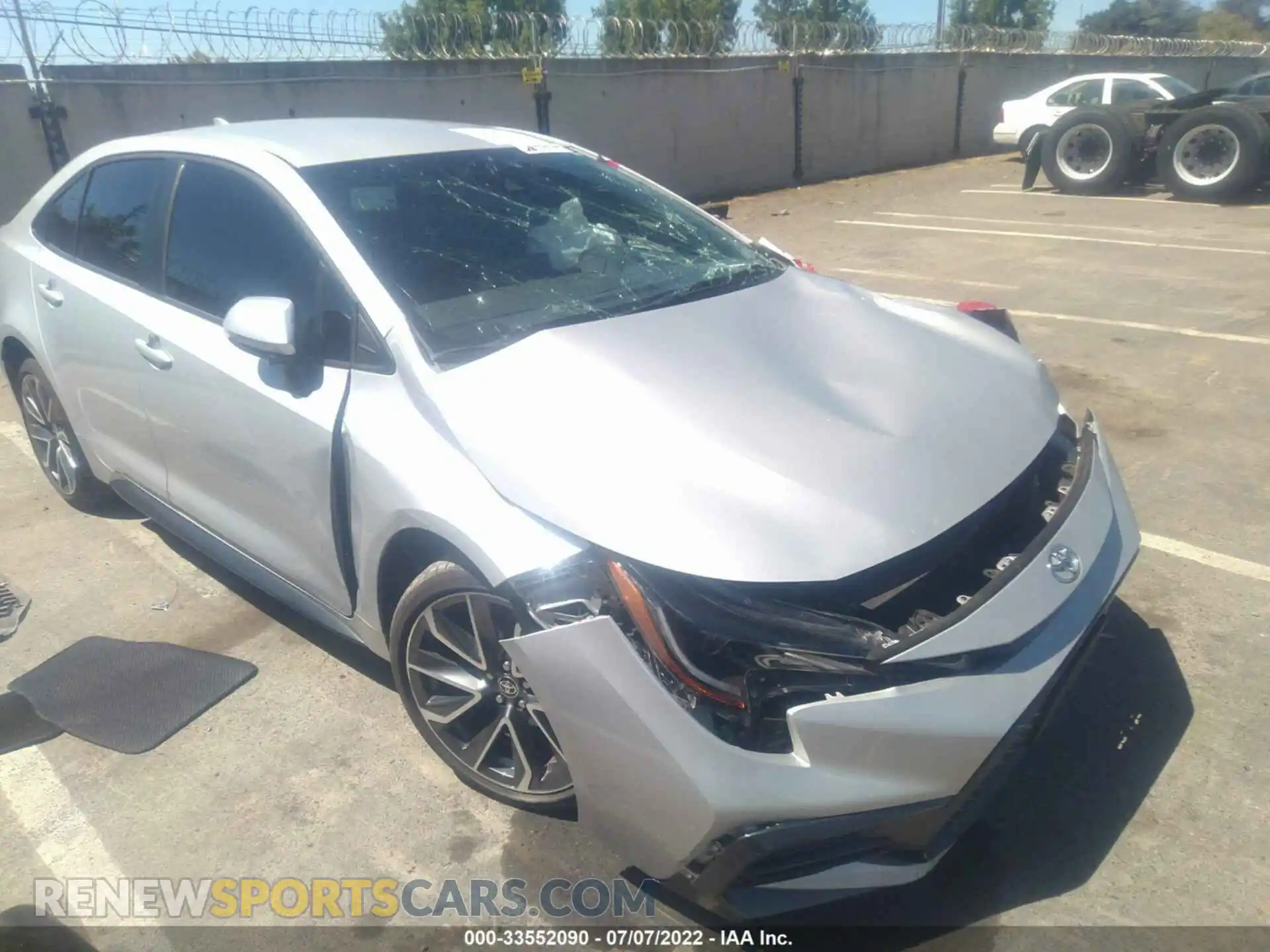 1 Photograph of a damaged car 5YFS4MCE8MP091526 TOYOTA COROLLA 2021