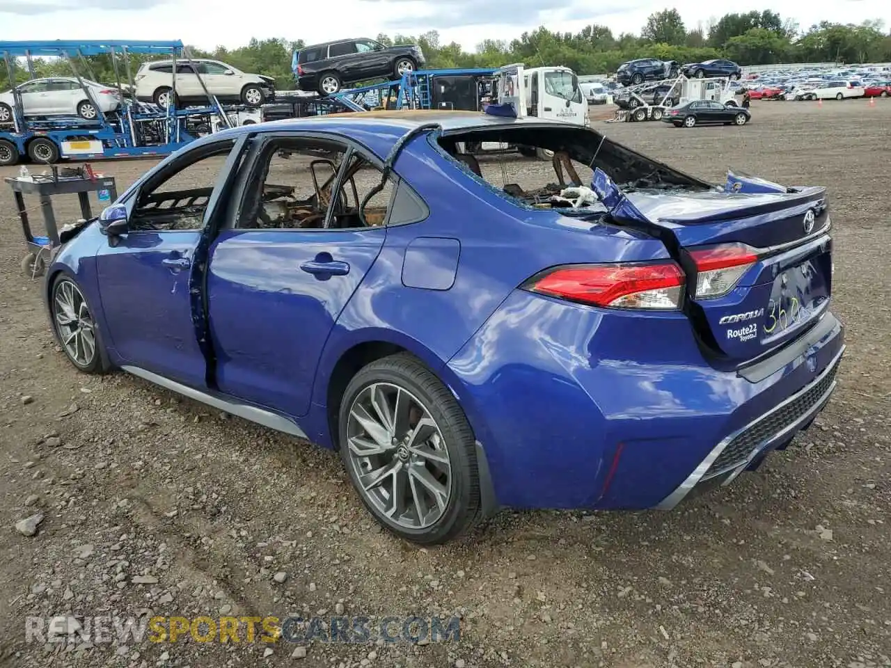 3 Photograph of a damaged car 5YFS4MCE8MP093535 TOYOTA COROLLA 2021