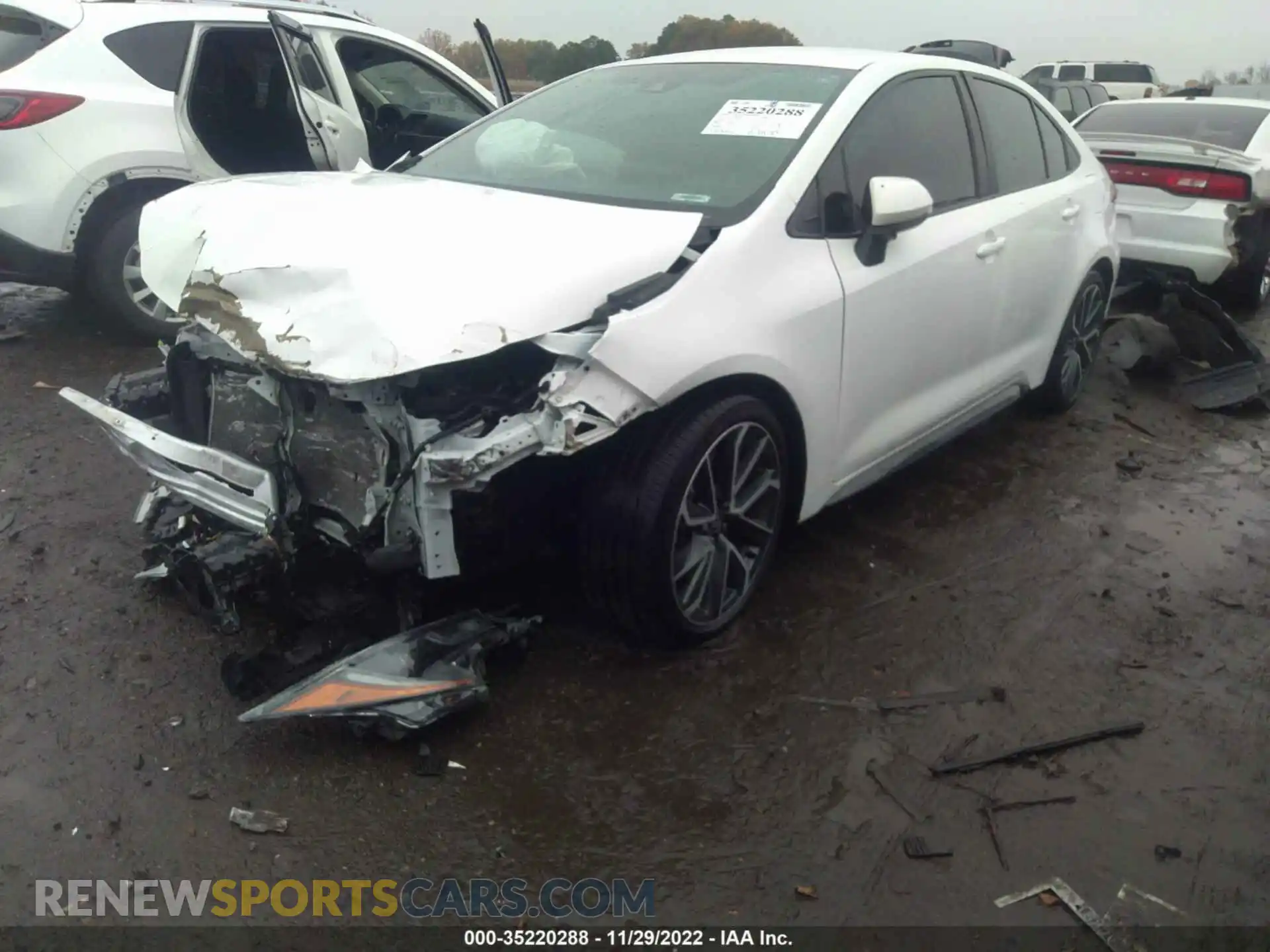 2 fotografías del automóvil dañado 5YFS4MCE9MP062326 TOYOTA COROLLA 2021