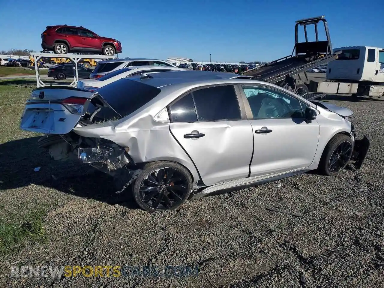 3 Photograph of a damaged car 5YFS4MCE9MP065789 TOYOTA COROLLA 2021