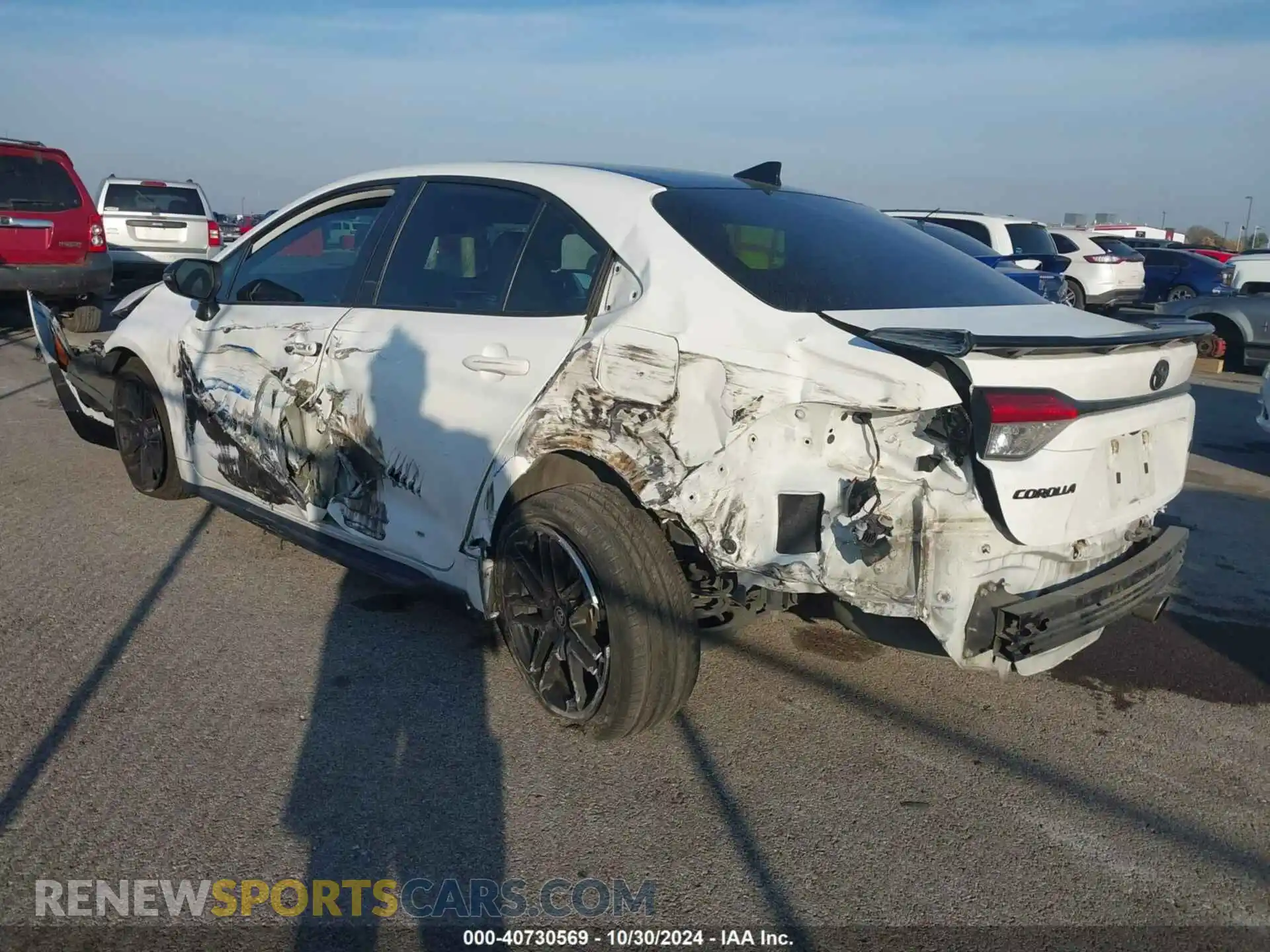 3 Photograph of a damaged car 5YFS4MCE9MP076310 TOYOTA COROLLA 2021