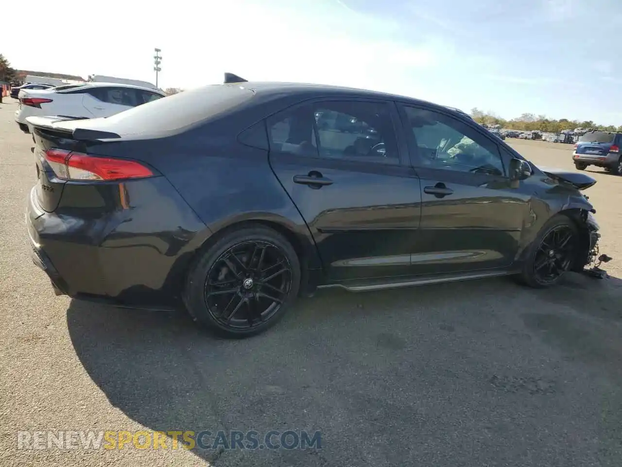 3 Photograph of a damaged car 5YFS4MCE9MP077036 TOYOTA COROLLA 2021