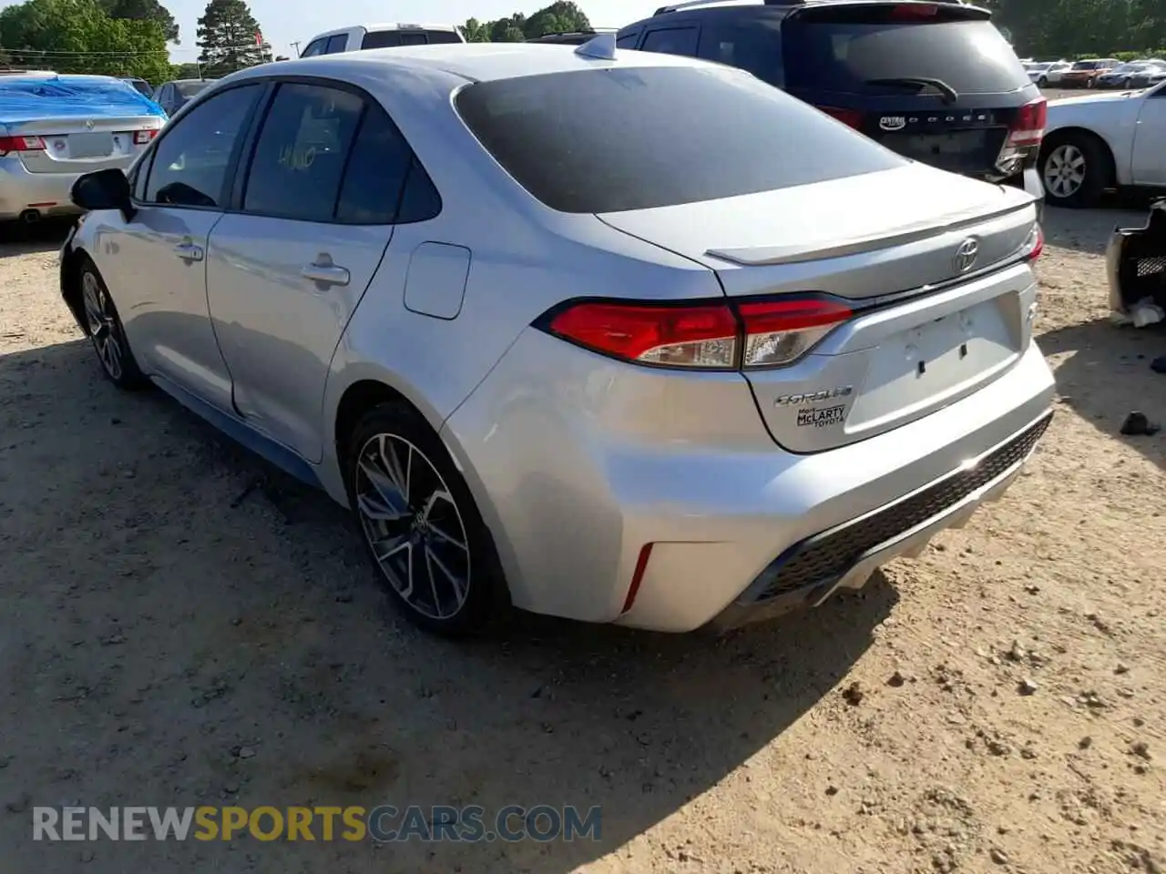 3 Photograph of a damaged car 5YFS4MCE9MP078011 TOYOTA COROLLA 2021
