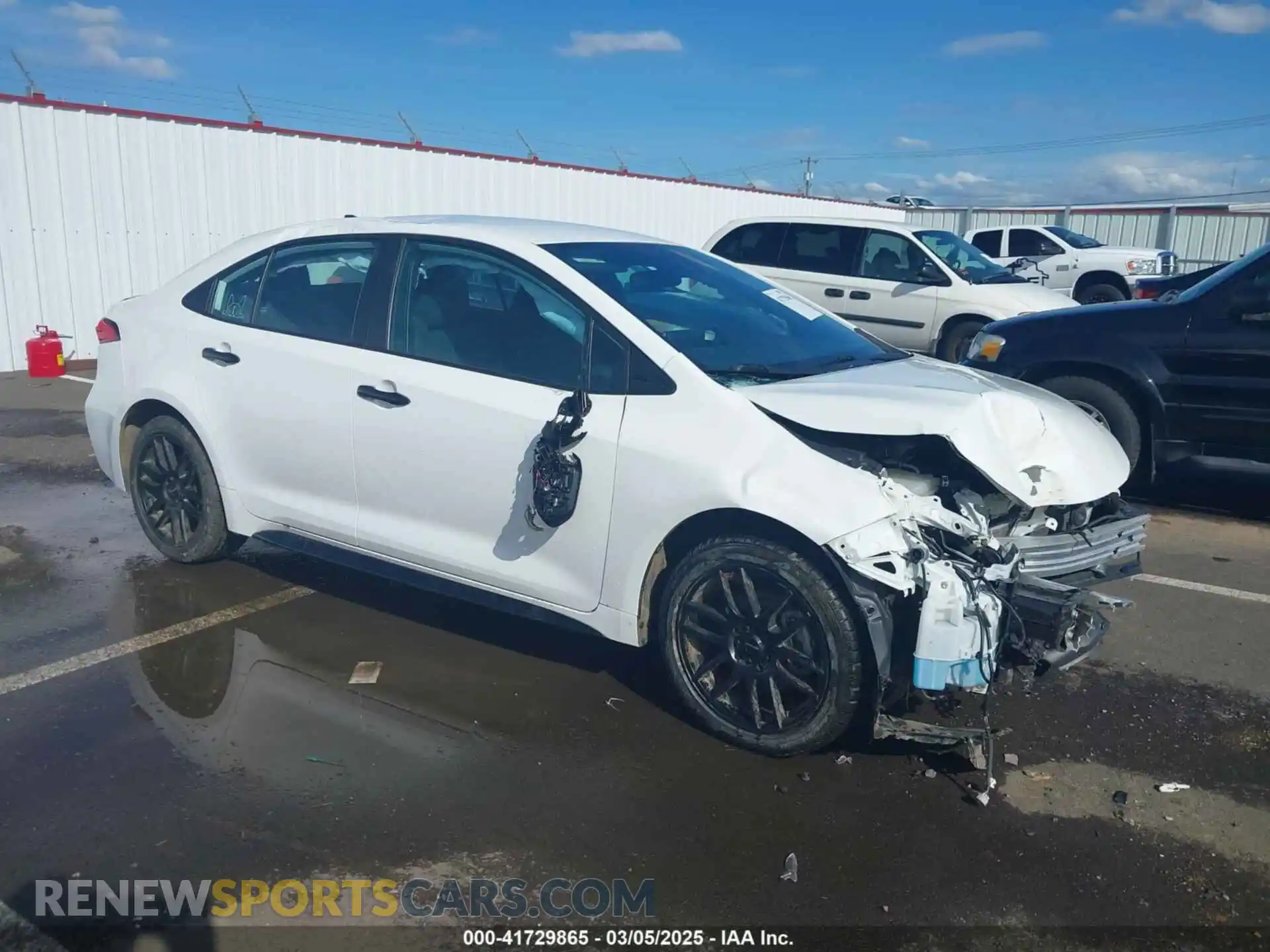 1 Photograph of a damaged car 5YFS4MCE9MP090854 TOYOTA COROLLA 2021