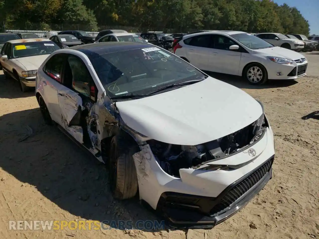 1 Photograph of a damaged car 5YFT4MCE0MP076183 TOYOTA COROLLA 2021