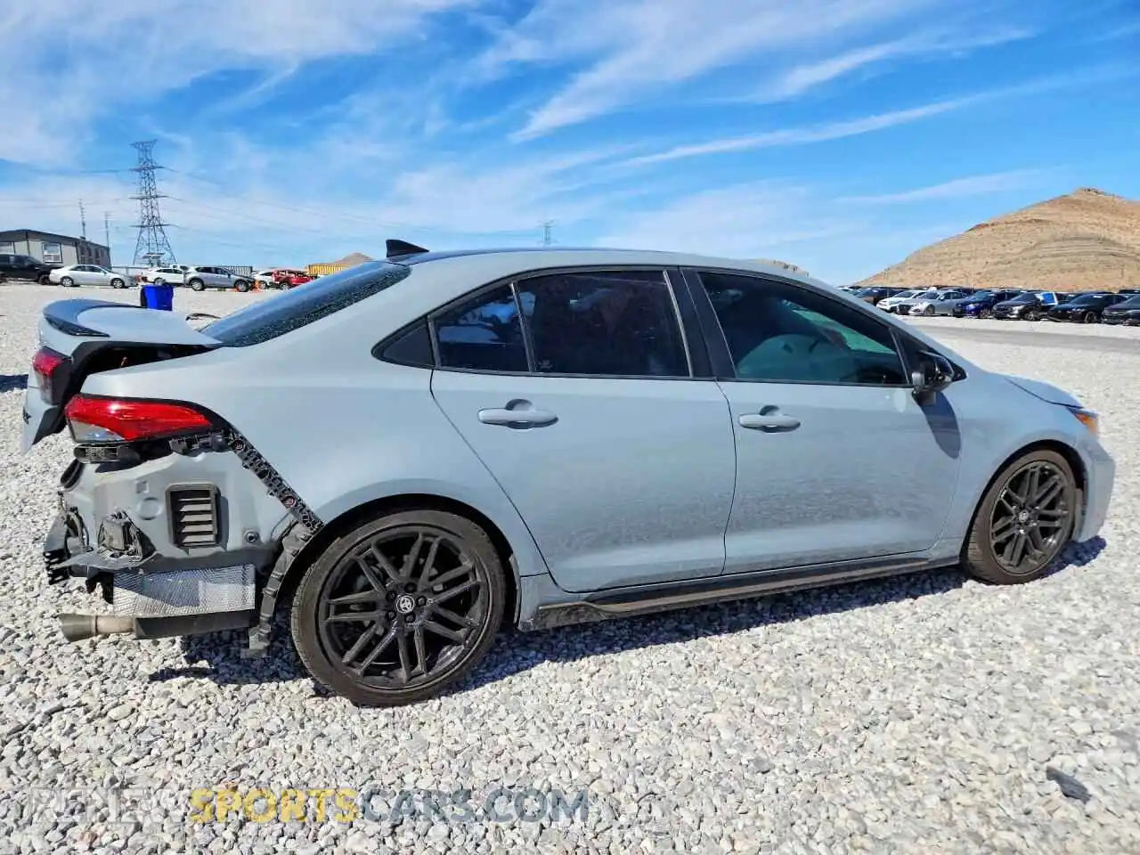3 Photograph of a damaged car 5YFT4MCE1MP081246 TOYOTA COROLLA 2021
