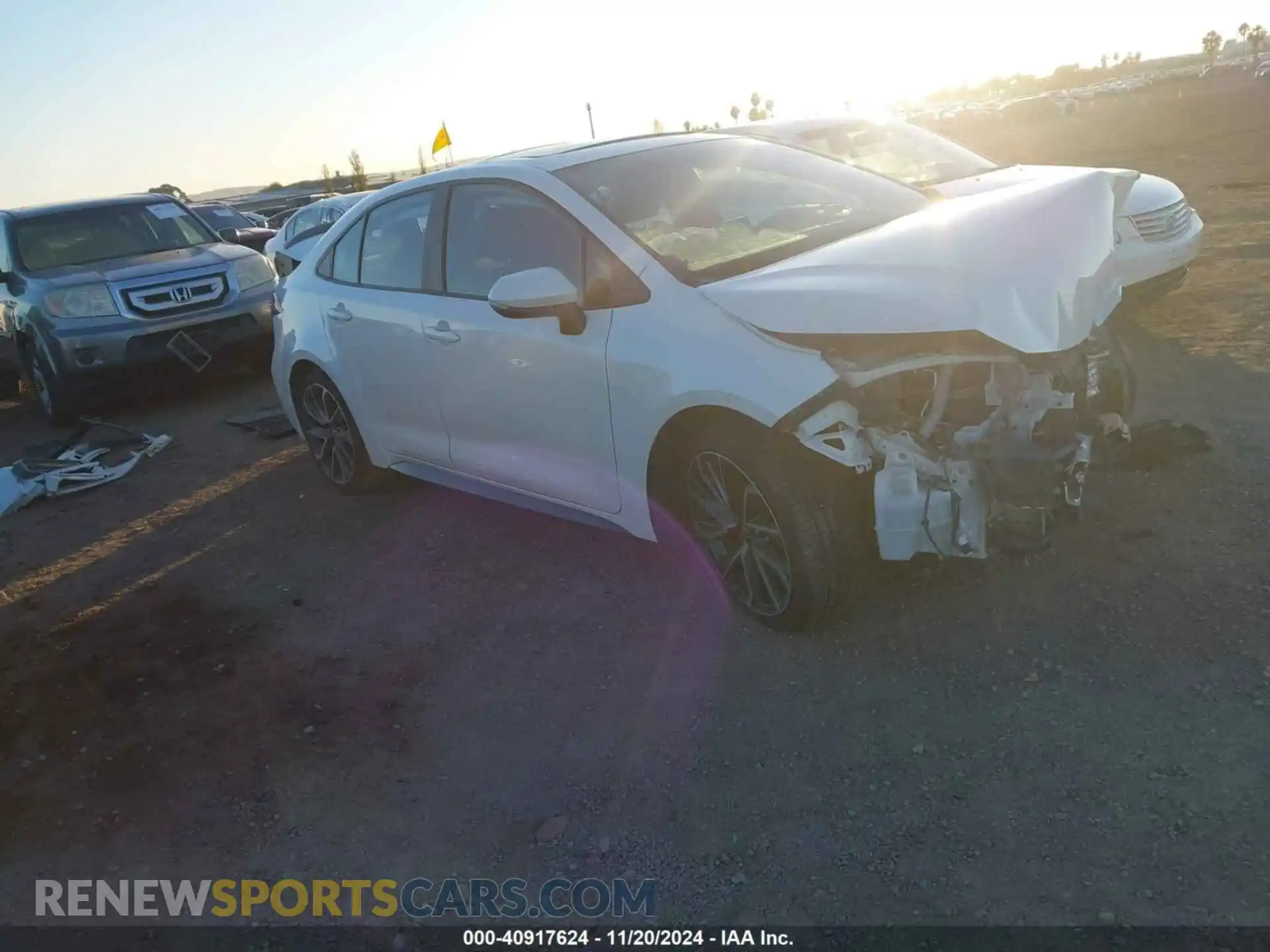 1 Photograph of a damaged car 5YFT4MCE1MP090948 TOYOTA COROLLA 2021