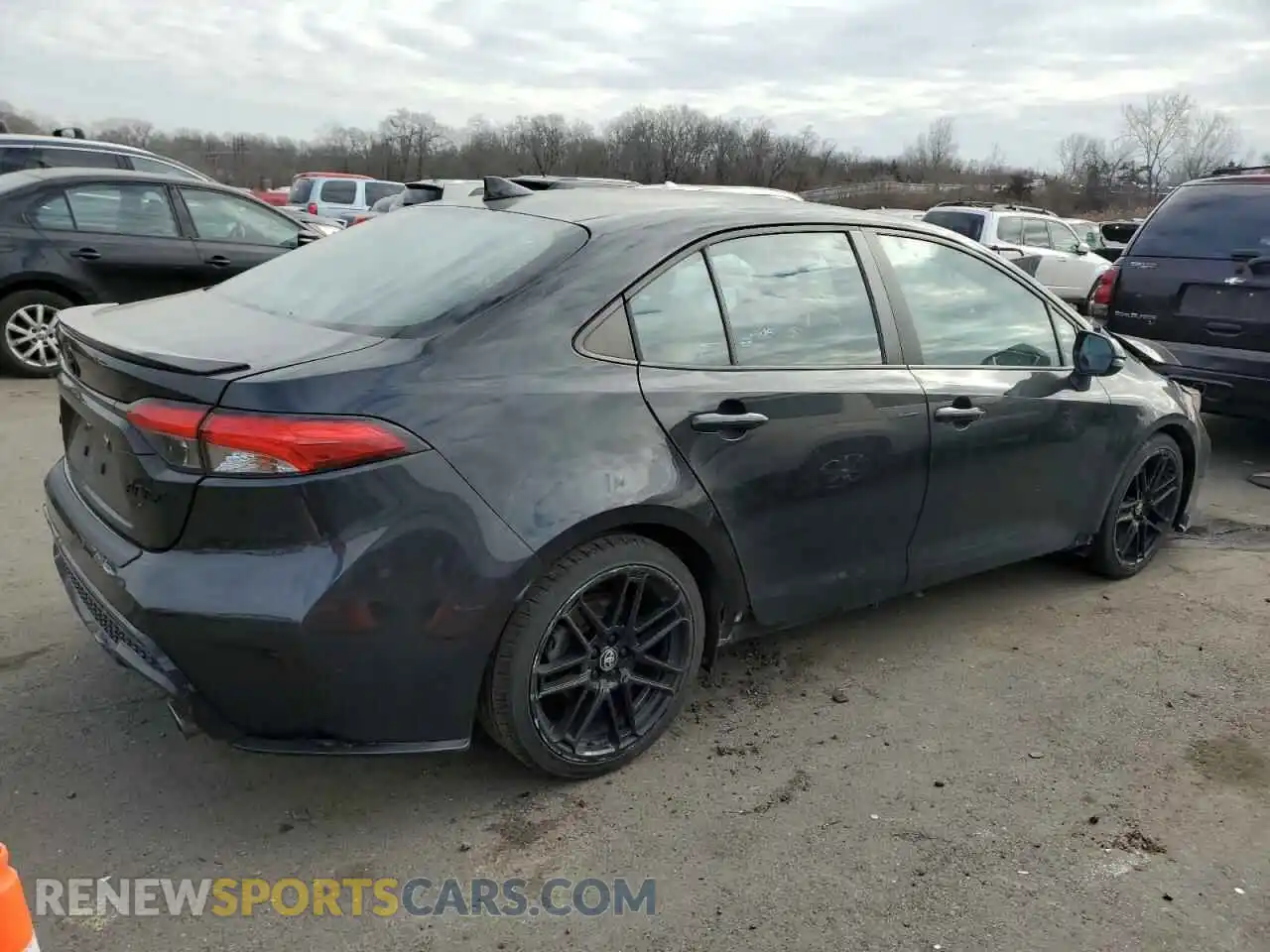 3 Photograph of a damaged car 5YFT4MCE2MP066979 TOYOTA COROLLA 2021