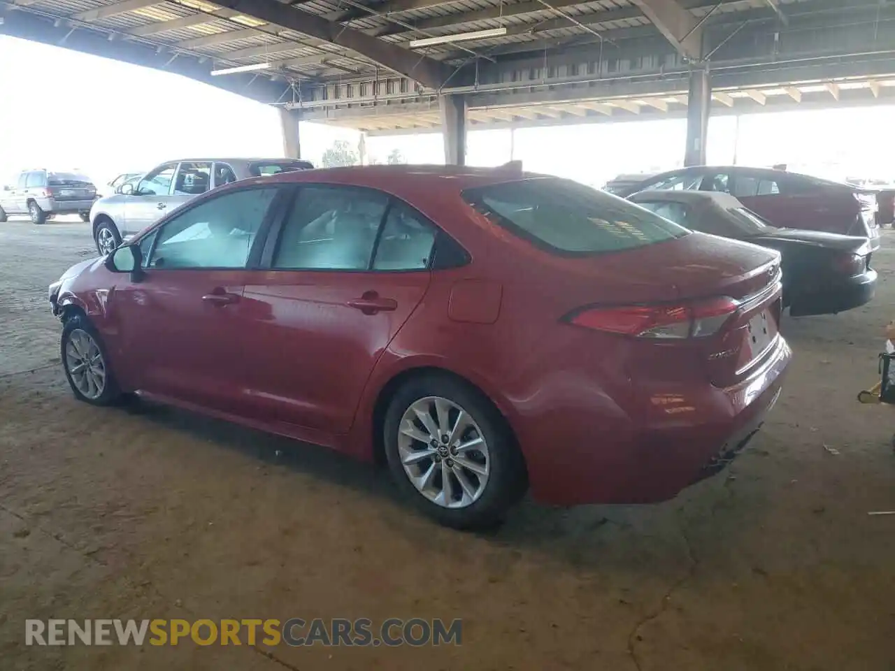 2 fotografías del automóvil dañado 5YFVPMAE8MP235809 TOYOTA COROLLA 2021